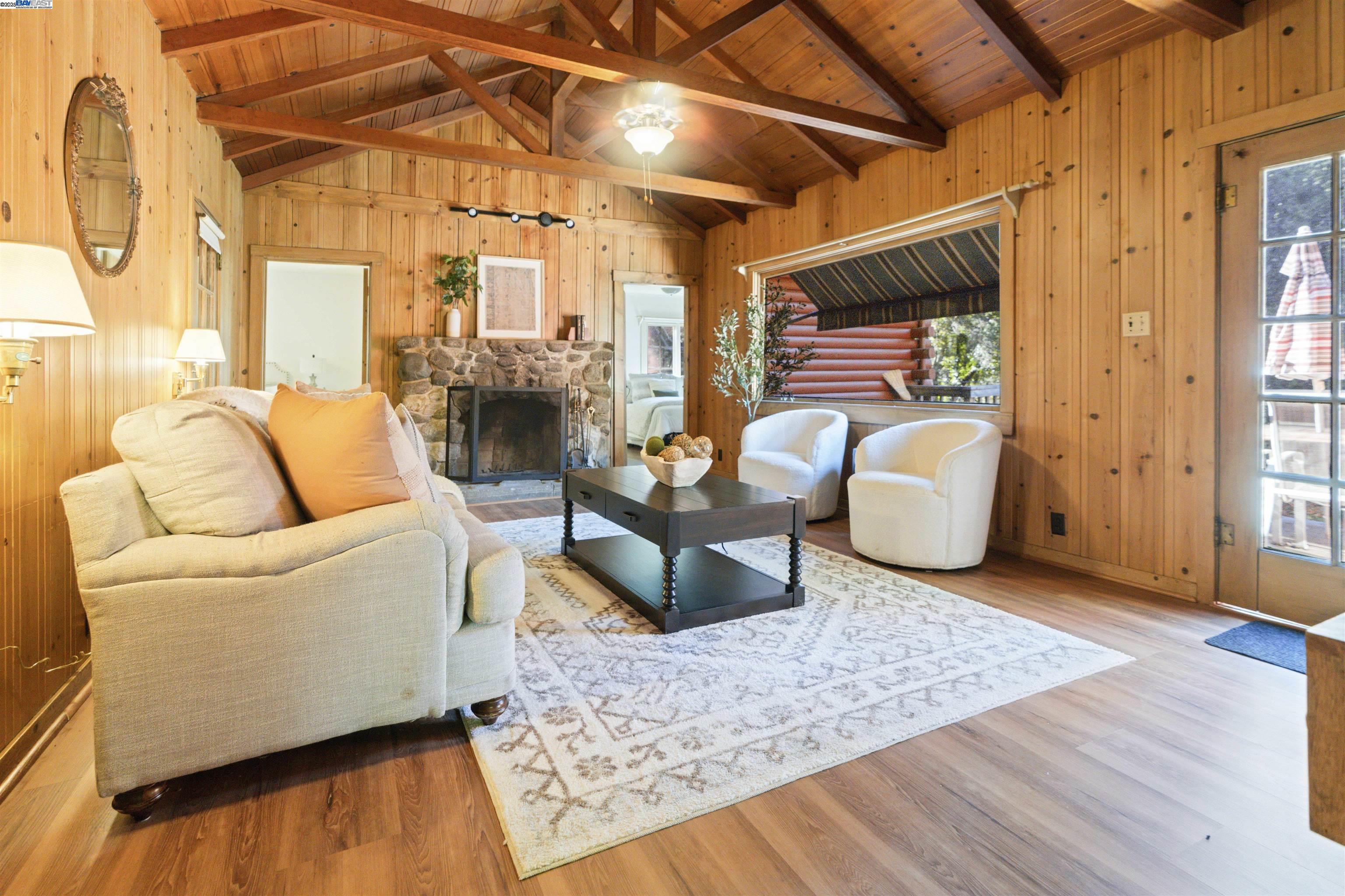 Detail Gallery Image 5 of 41 For 14800 Virginia Ave, Boulder Creek,  CA 95006 - 4 Beds | 3 Baths