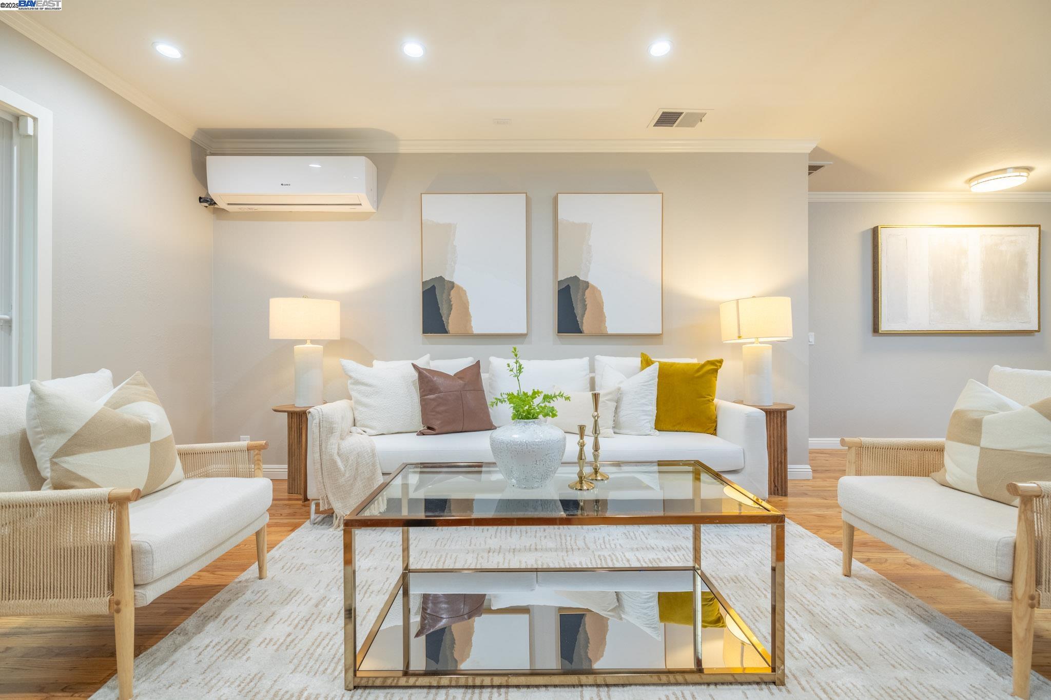 Detail Gallery Image 3 of 47 For 2771 Fleetwood Drive, San Bruno,  CA 94066 - 3 Beds | 2 Baths