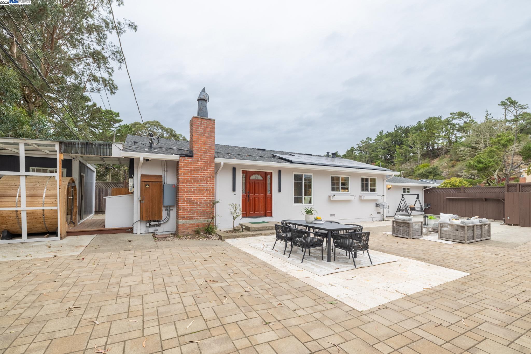 Detail Gallery Image 32 of 47 For 2771 Fleetwood Drive, San Bruno,  CA 94066 - 3 Beds | 2 Baths