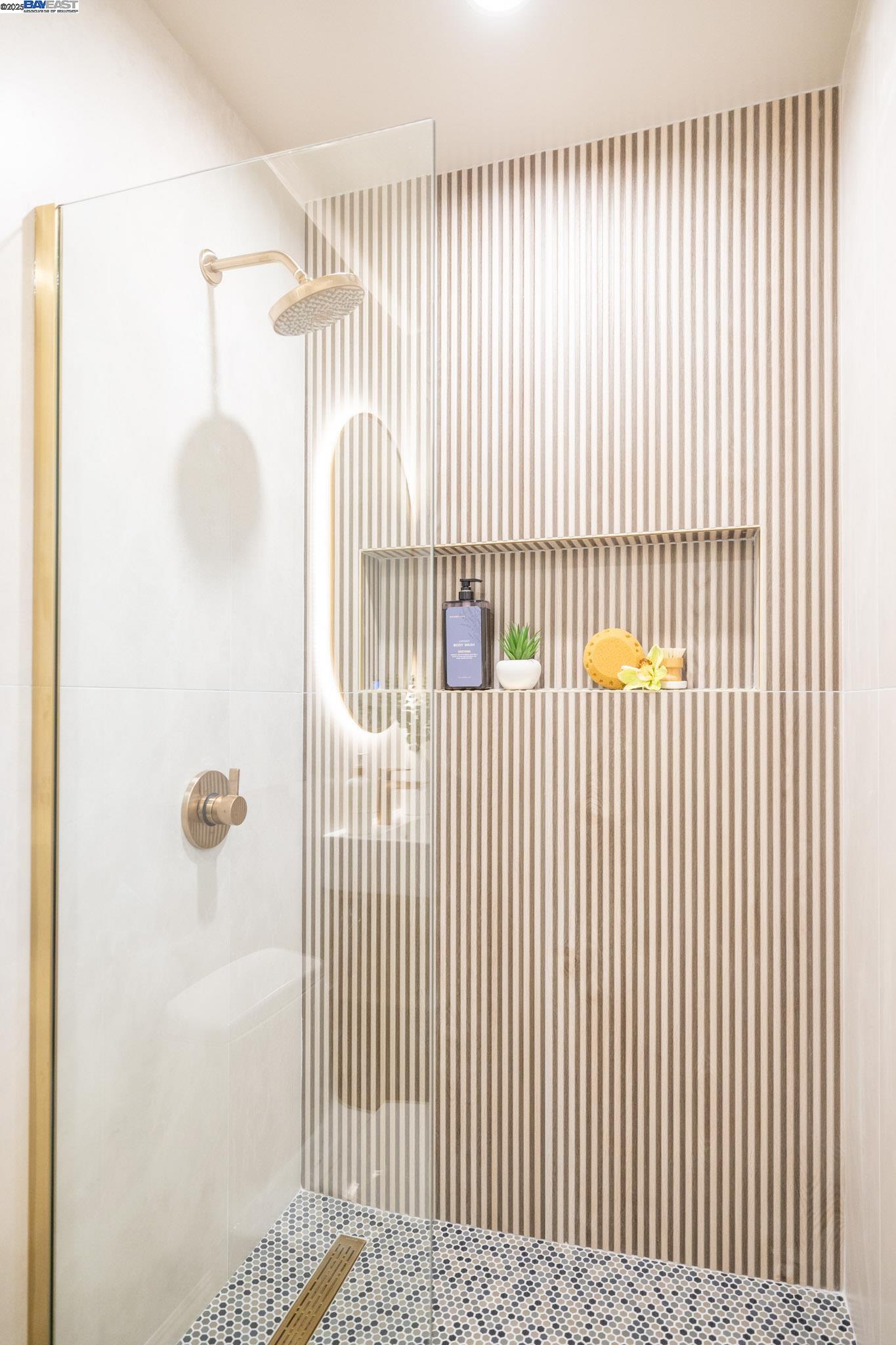 Detail Gallery Image 33 of 47 For 2771 Fleetwood Drive, San Bruno,  CA 94066 - 3 Beds | 2 Baths