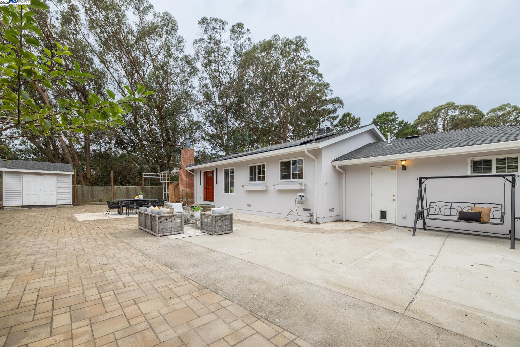 Detail Gallery Image 35 of 47 For 2771 Fleetwood Drive, San Bruno,  CA 94066 - 3 Beds | 2 Baths