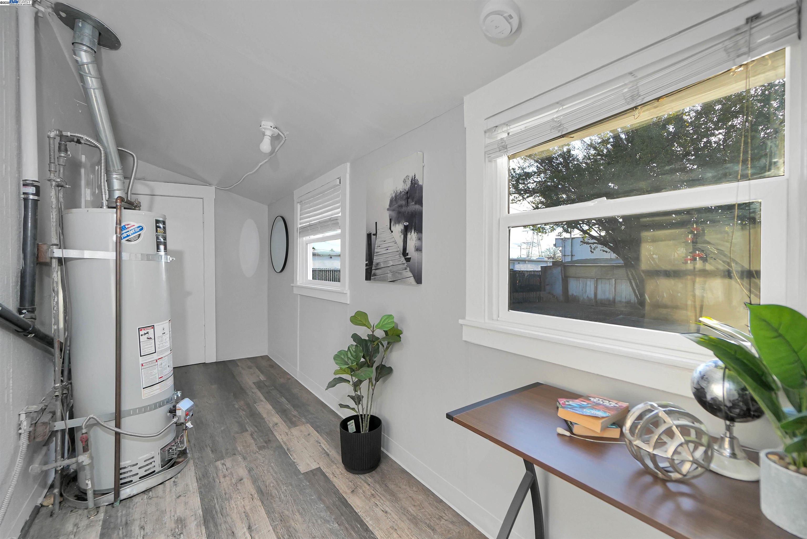 Detail Gallery Image 16 of 35 For 25007 Oneil Ave, Hayward,  CA 94544 - 1 Beds | 1 Baths