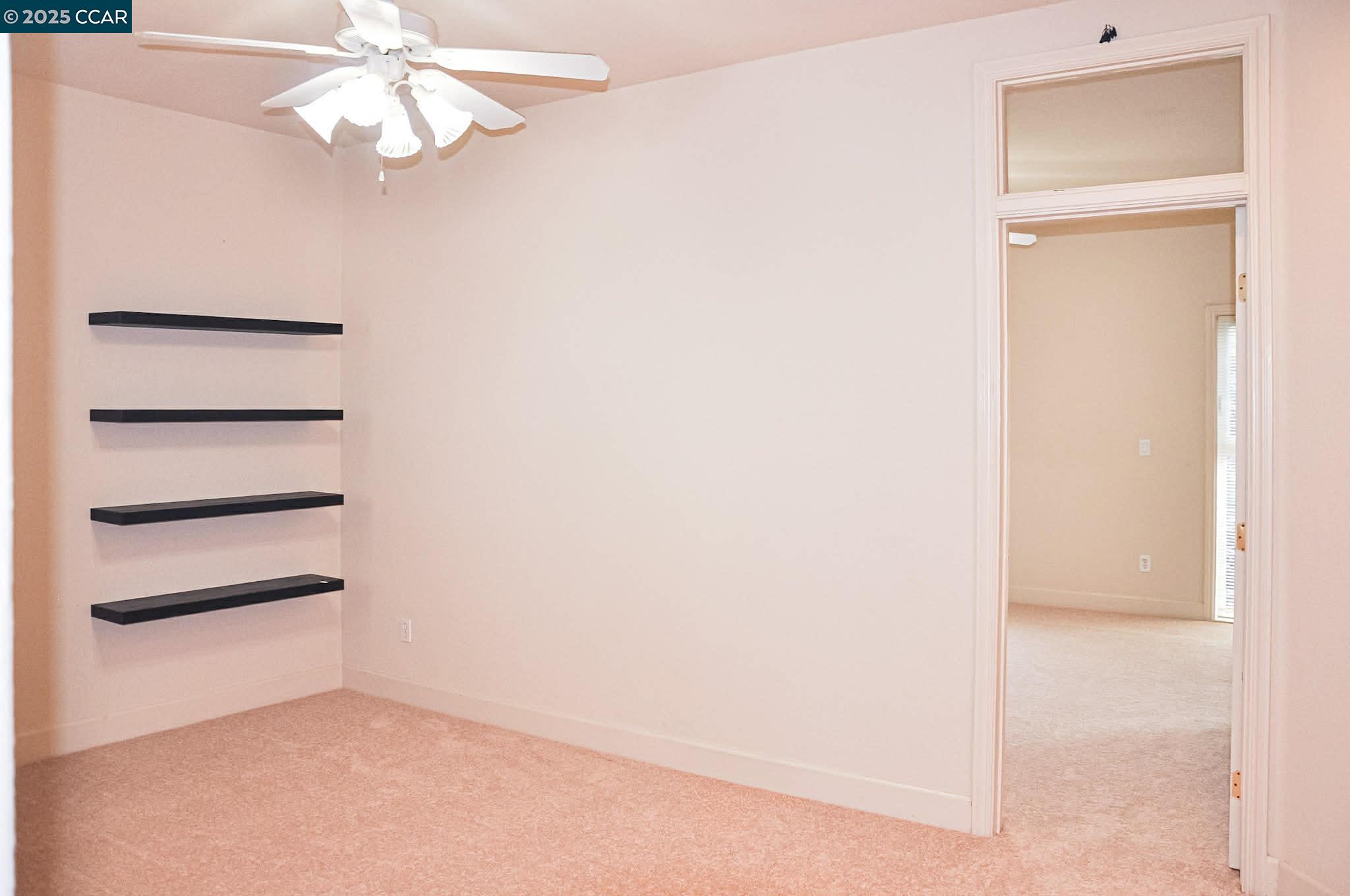 Detail Gallery Image 11 of 32 For 7809 Caracena Ct, Vallejo,  CA 94591 - 3 Beds | 2/1 Baths