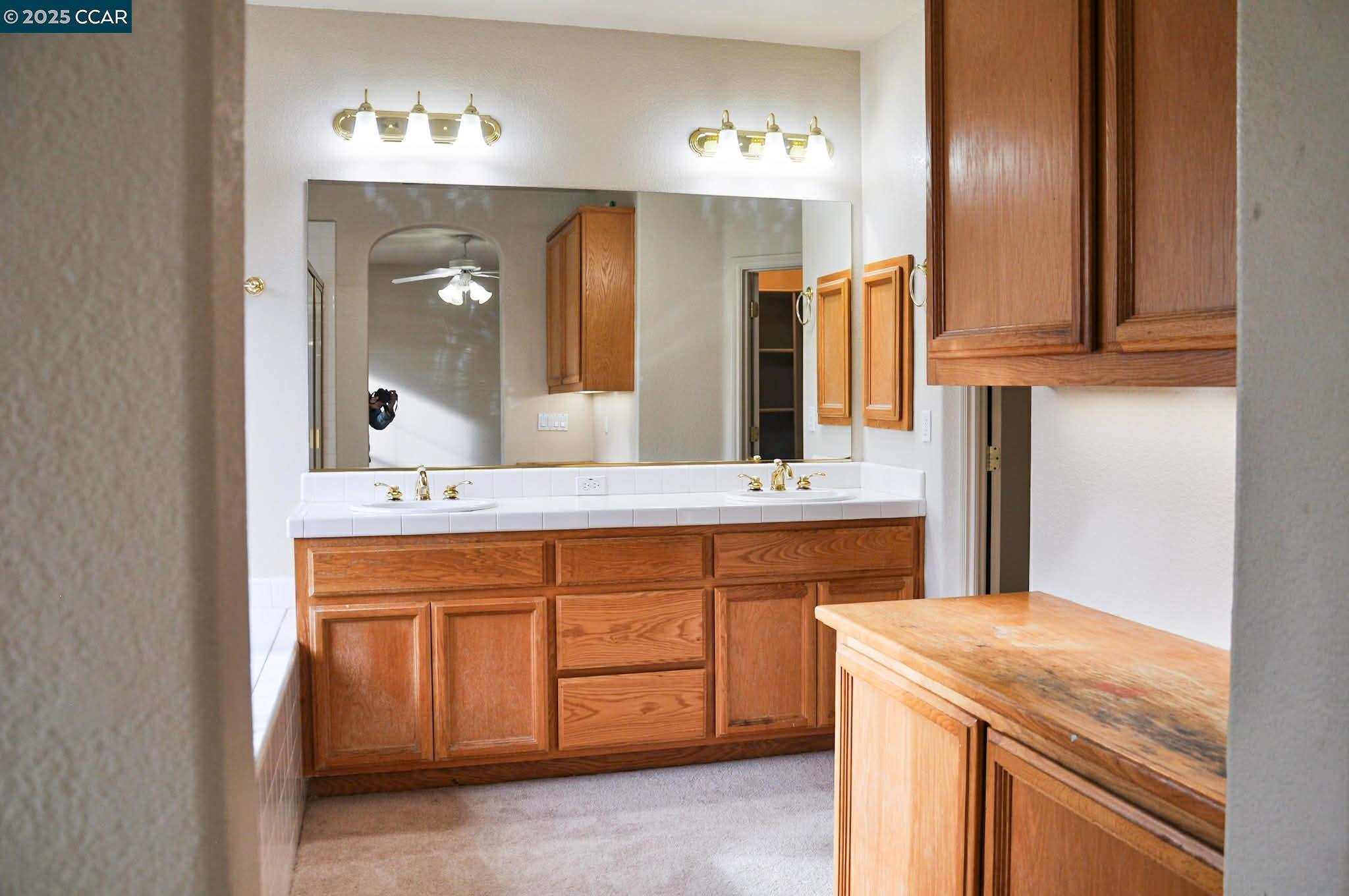 Detail Gallery Image 14 of 32 For 7809 Caracena Ct, Vallejo,  CA 94591 - 3 Beds | 2/1 Baths
