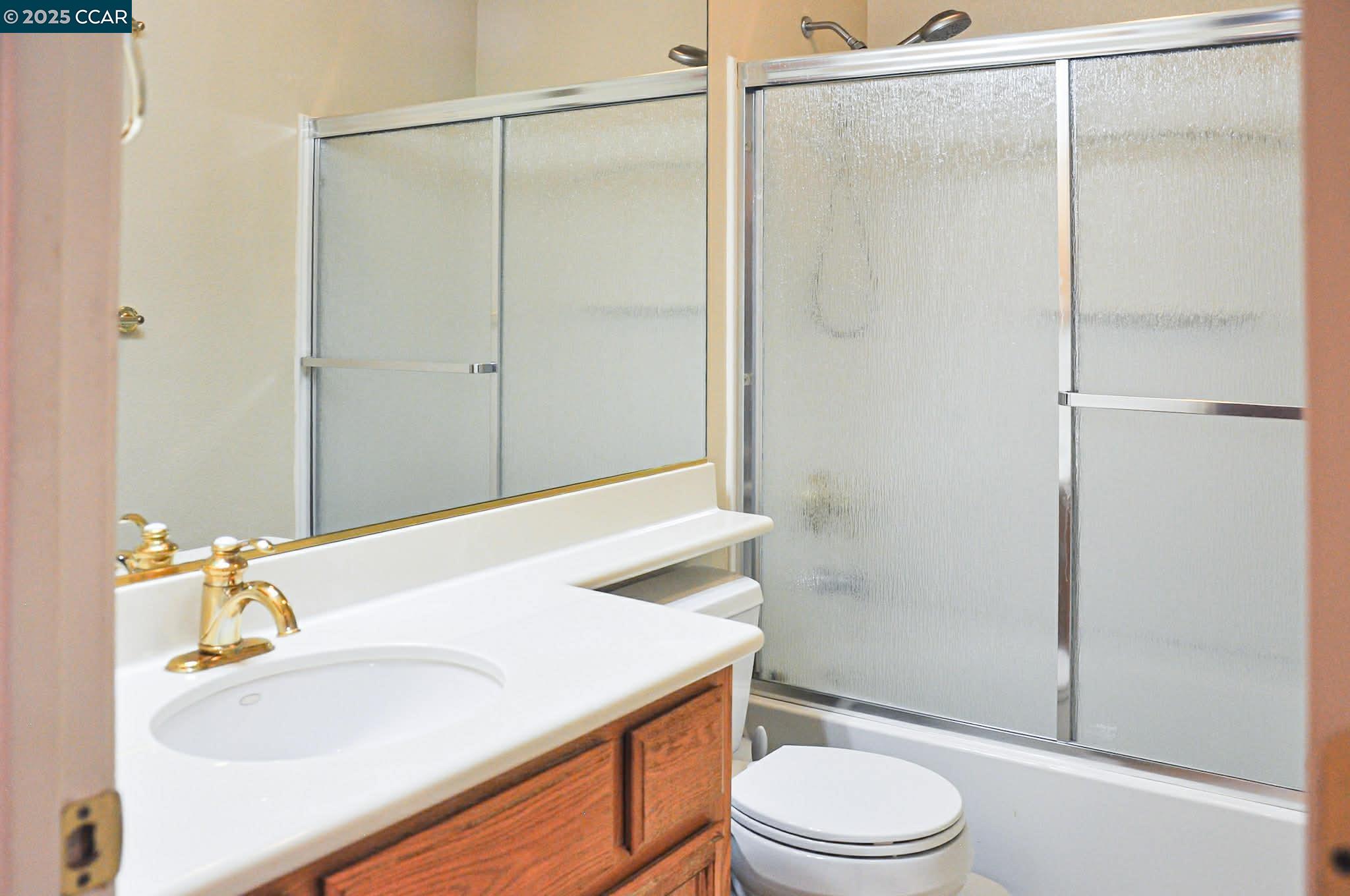 Detail Gallery Image 19 of 32 For 7809 Caracena Ct, Vallejo,  CA 94591 - 3 Beds | 2/1 Baths