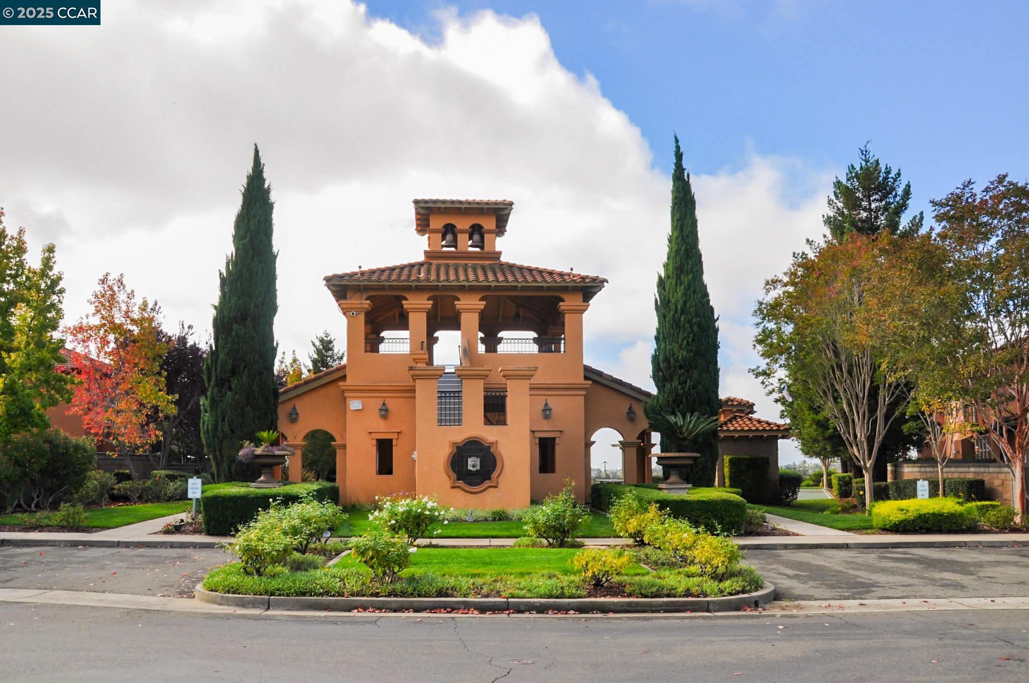 Detail Gallery Image 22 of 32 For 7809 Caracena Ct, Vallejo,  CA 94591 - 3 Beds | 2/1 Baths