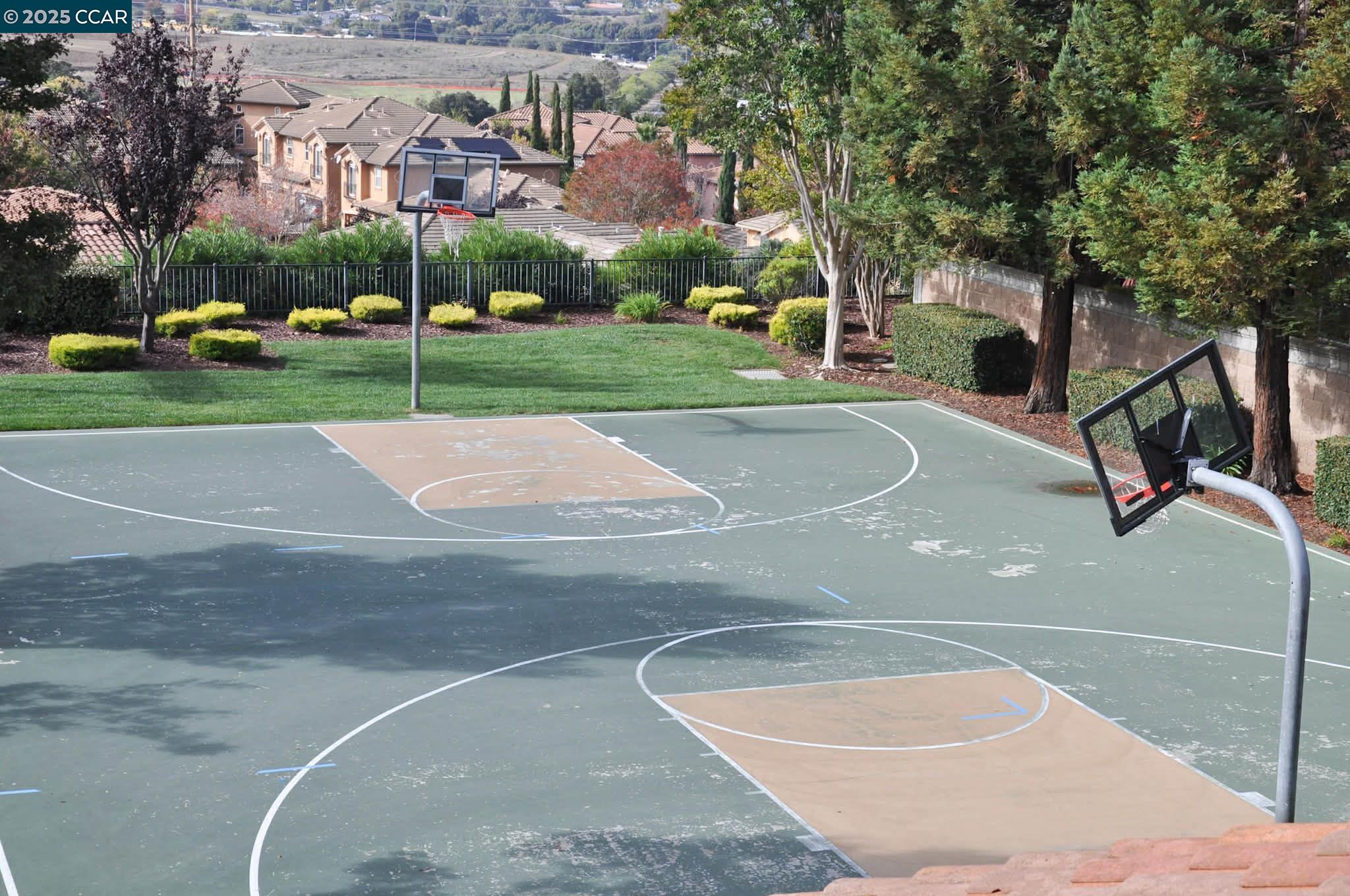 Detail Gallery Image 24 of 32 For 7809 Caracena Ct, Vallejo,  CA 94591 - 3 Beds | 2/1 Baths