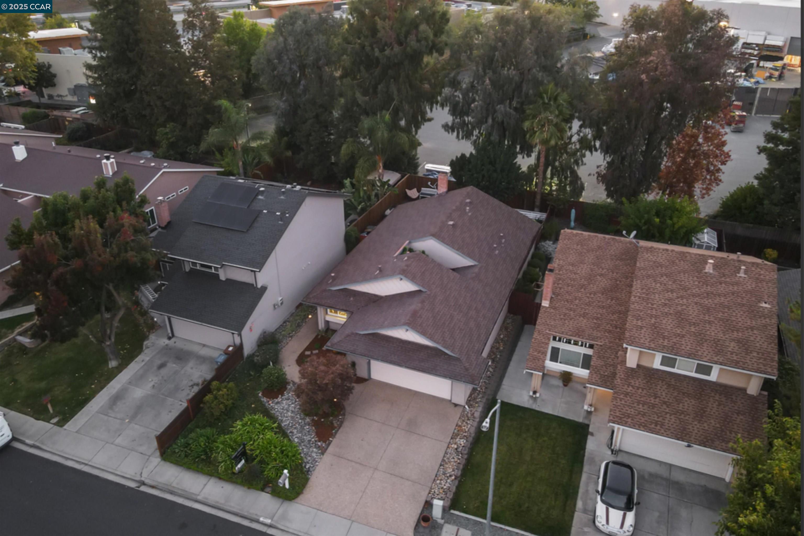 Detail Gallery Image 32 of 45 For 4962 Shadowfalls Dr, Martinez,  CA 94553 - 4 Beds | 2 Baths