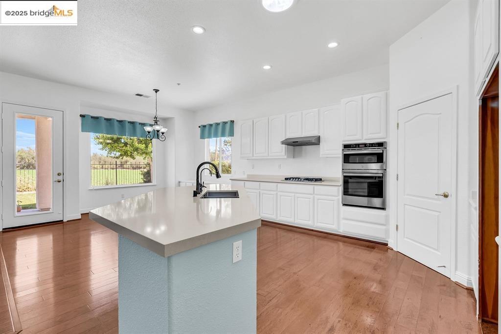Detail Gallery Image 11 of 35 For 909 Suntan Lane, Brentwood,  CA 94513 - 2 Beds | 2/1 Baths