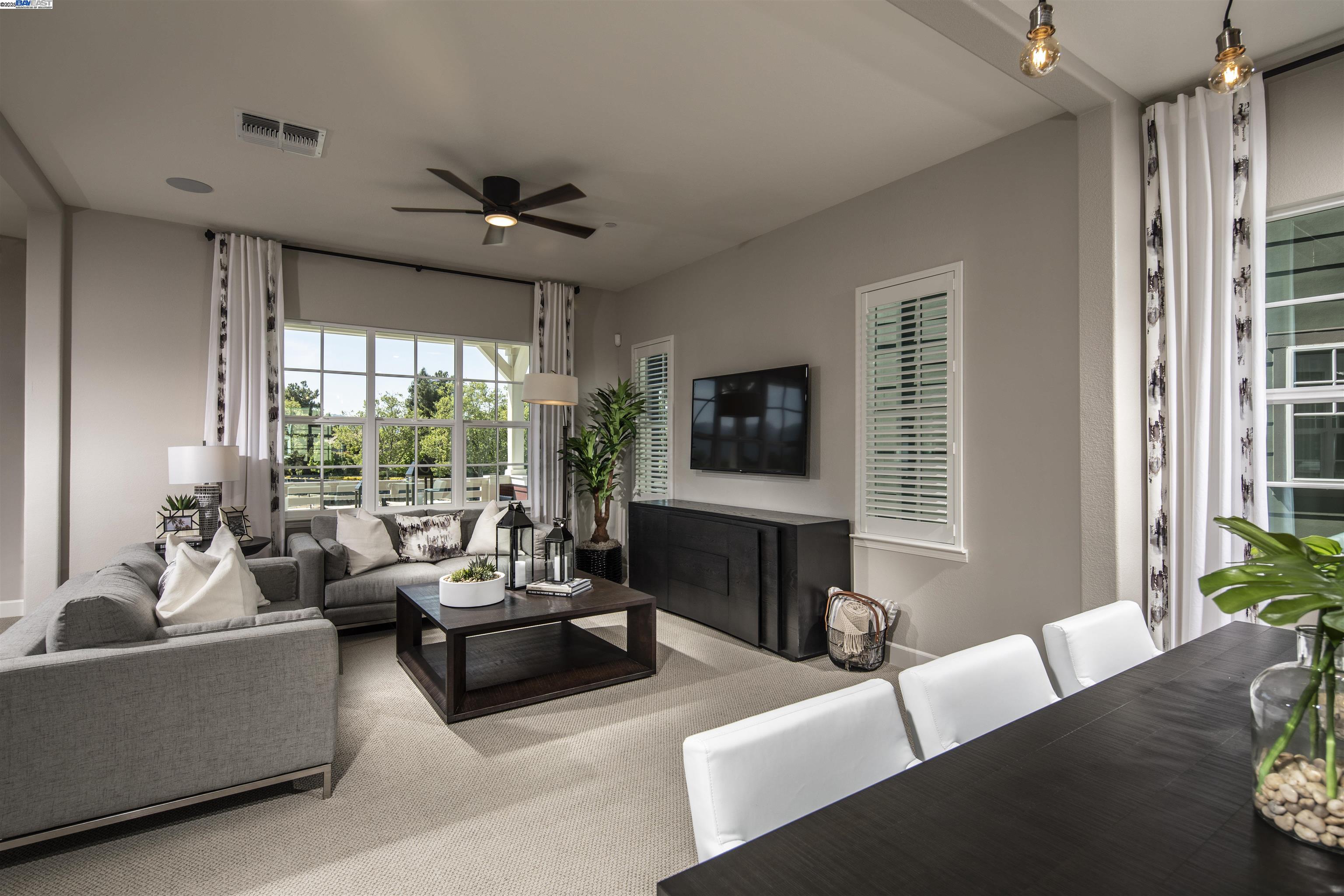 Detail Gallery Image 11 of 60 For 32 Irby Ranch Dr, Pleasanton,  CA 94566 - 4 Beds | 3/1 Baths