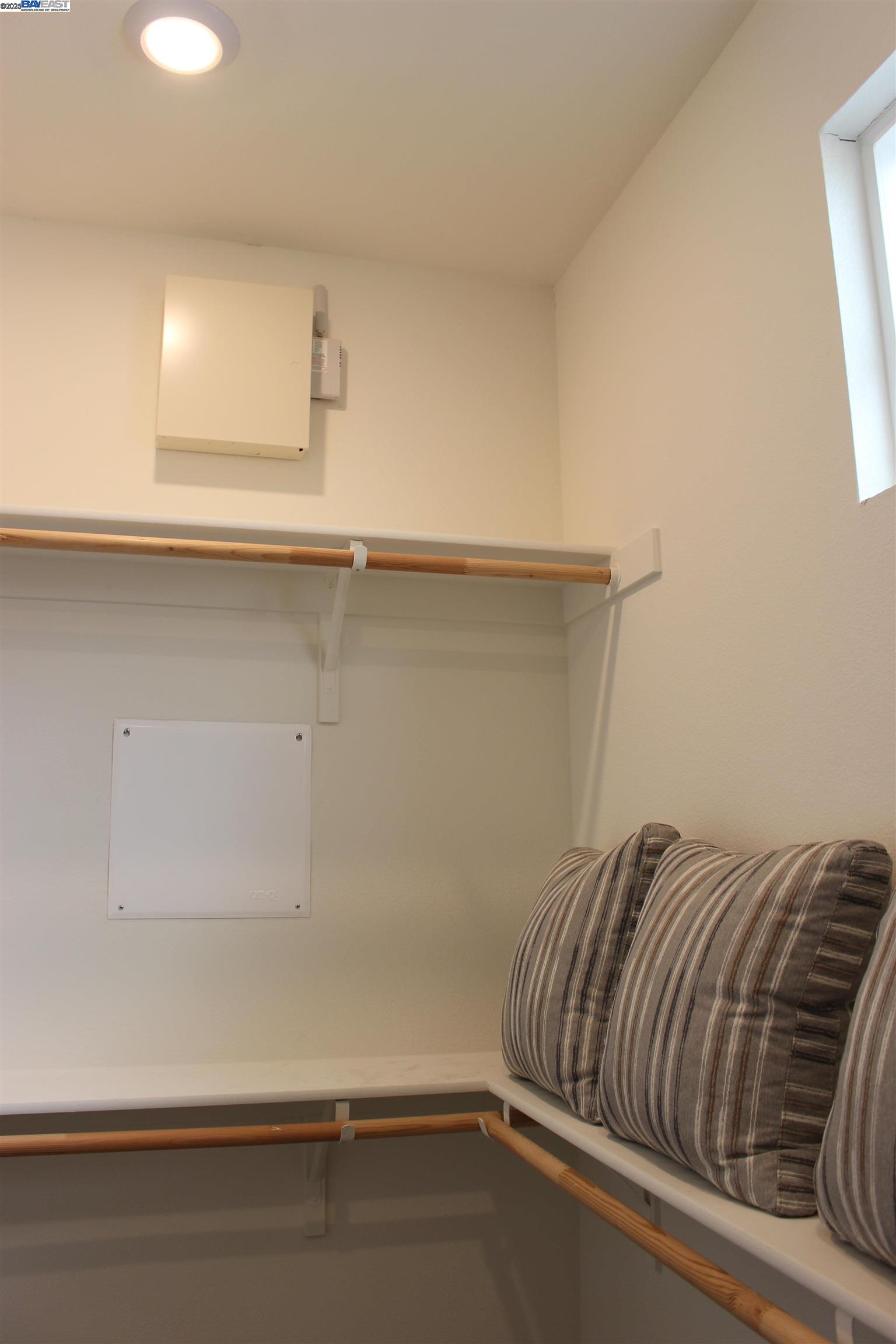 Detail Gallery Image 20 of 60 For 32 Irby Ranch Dr, Pleasanton,  CA 94566 - 4 Beds | 3/1 Baths