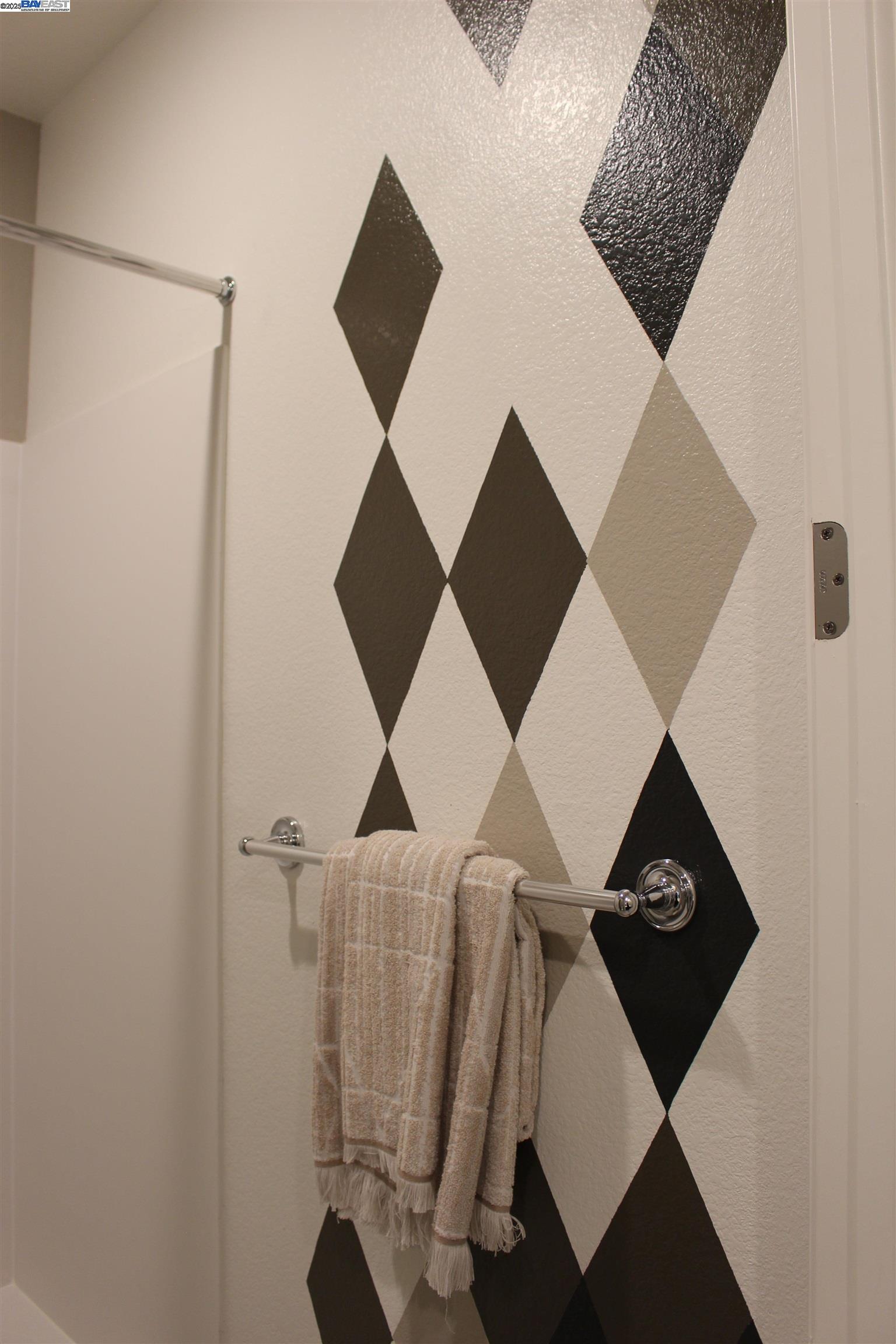 Detail Gallery Image 23 of 60 For 32 Irby Ranch Dr, Pleasanton,  CA 94566 - 4 Beds | 3/1 Baths