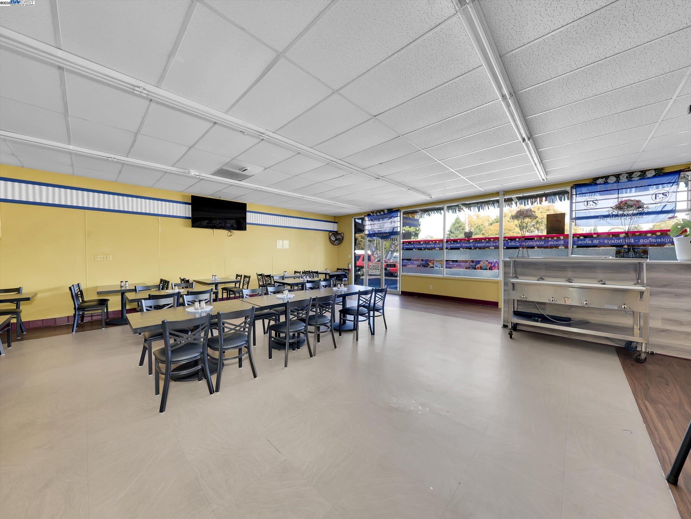 Detail Gallery Image 13 of 45 For , Hayward,  CA 94541 - – Beds | – Baths