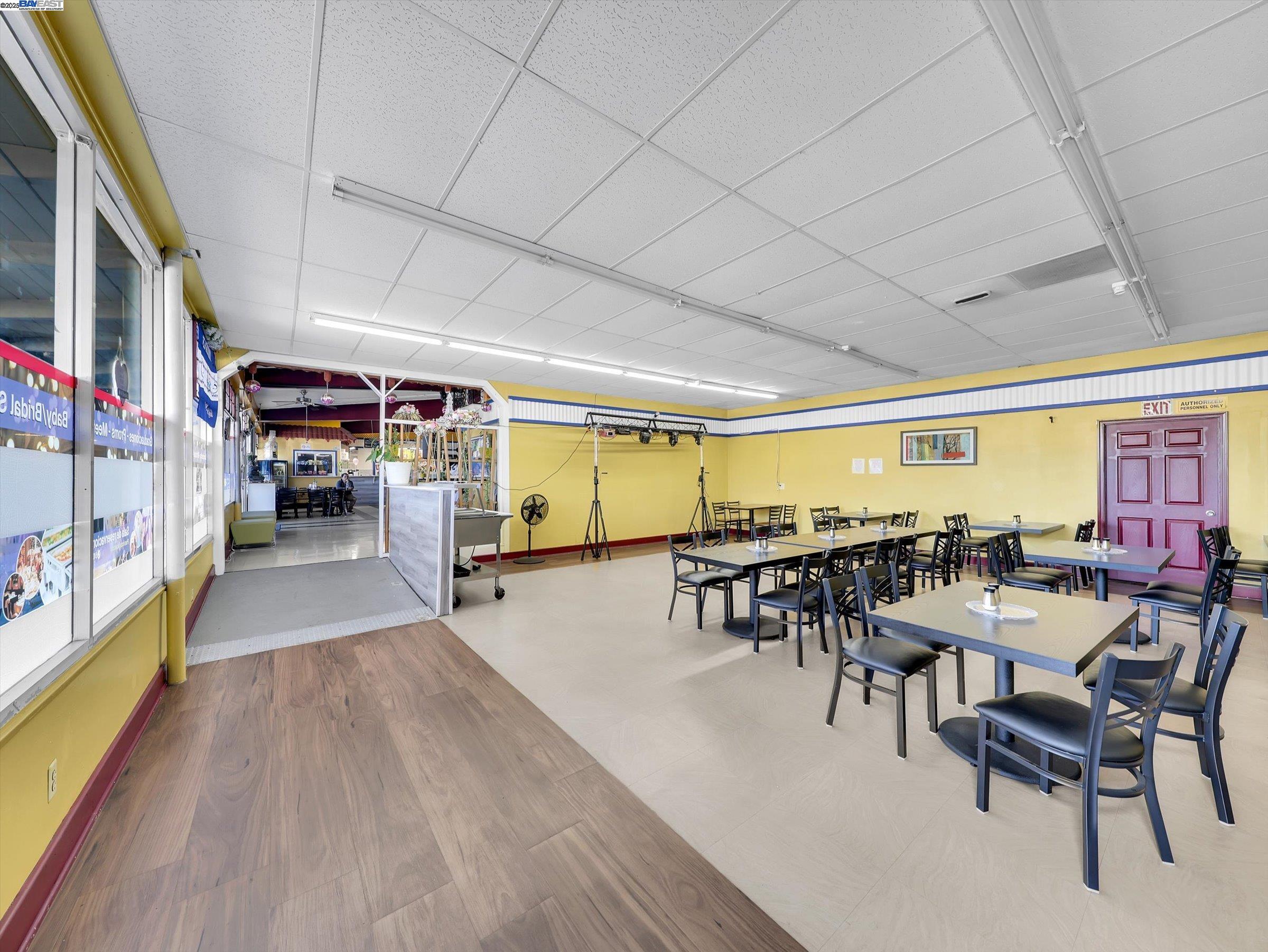 Detail Gallery Image 21 of 45 For , Hayward,  CA 94541 - – Beds | – Baths