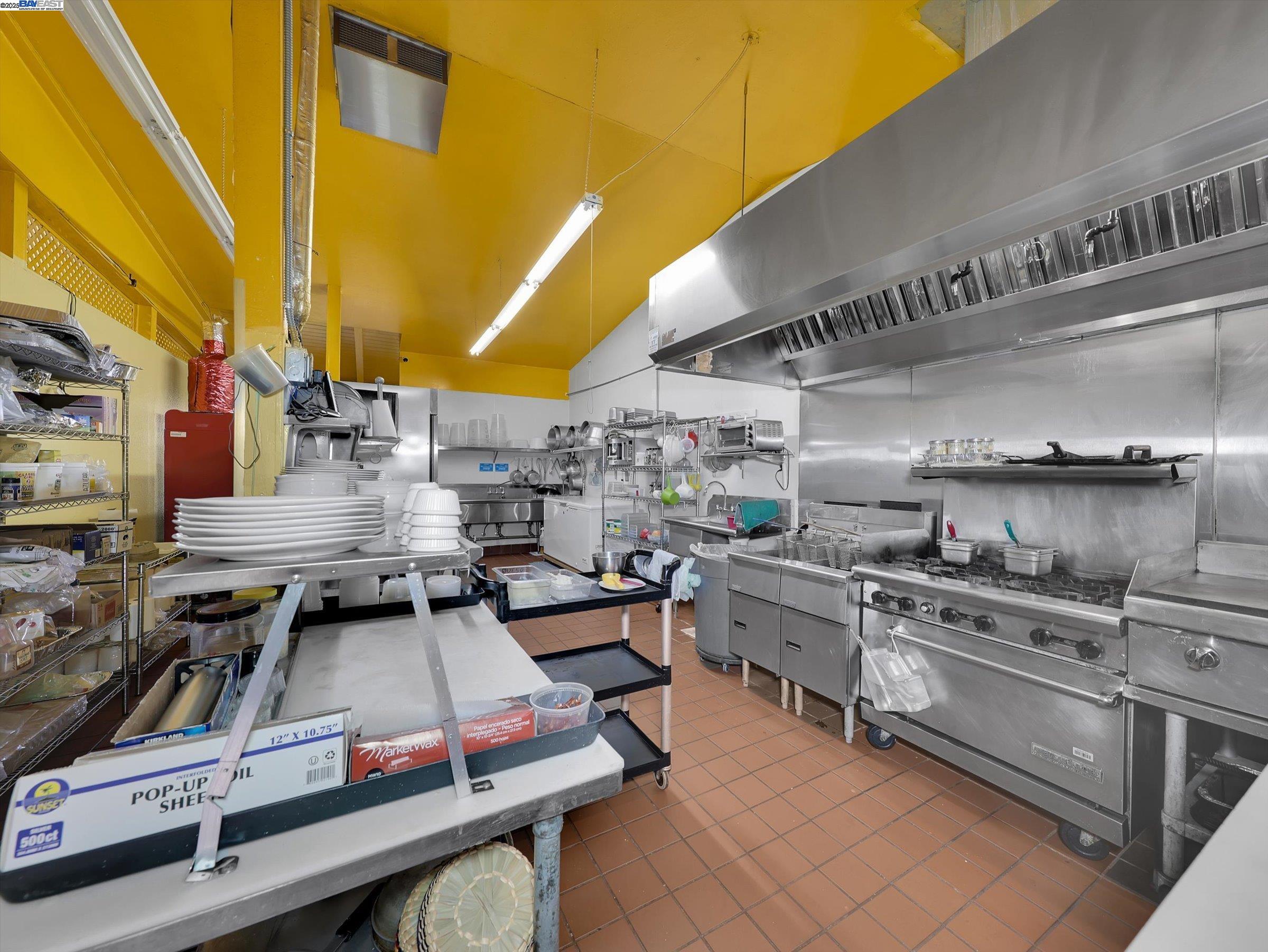 Detail Gallery Image 28 of 45 For , Hayward,  CA 94541 - – Beds | – Baths