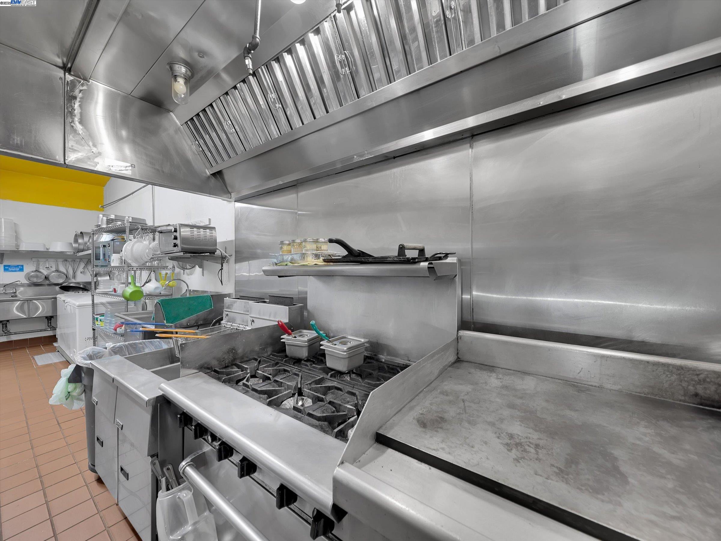 Detail Gallery Image 29 of 45 For , Hayward,  CA 94541 - – Beds | – Baths