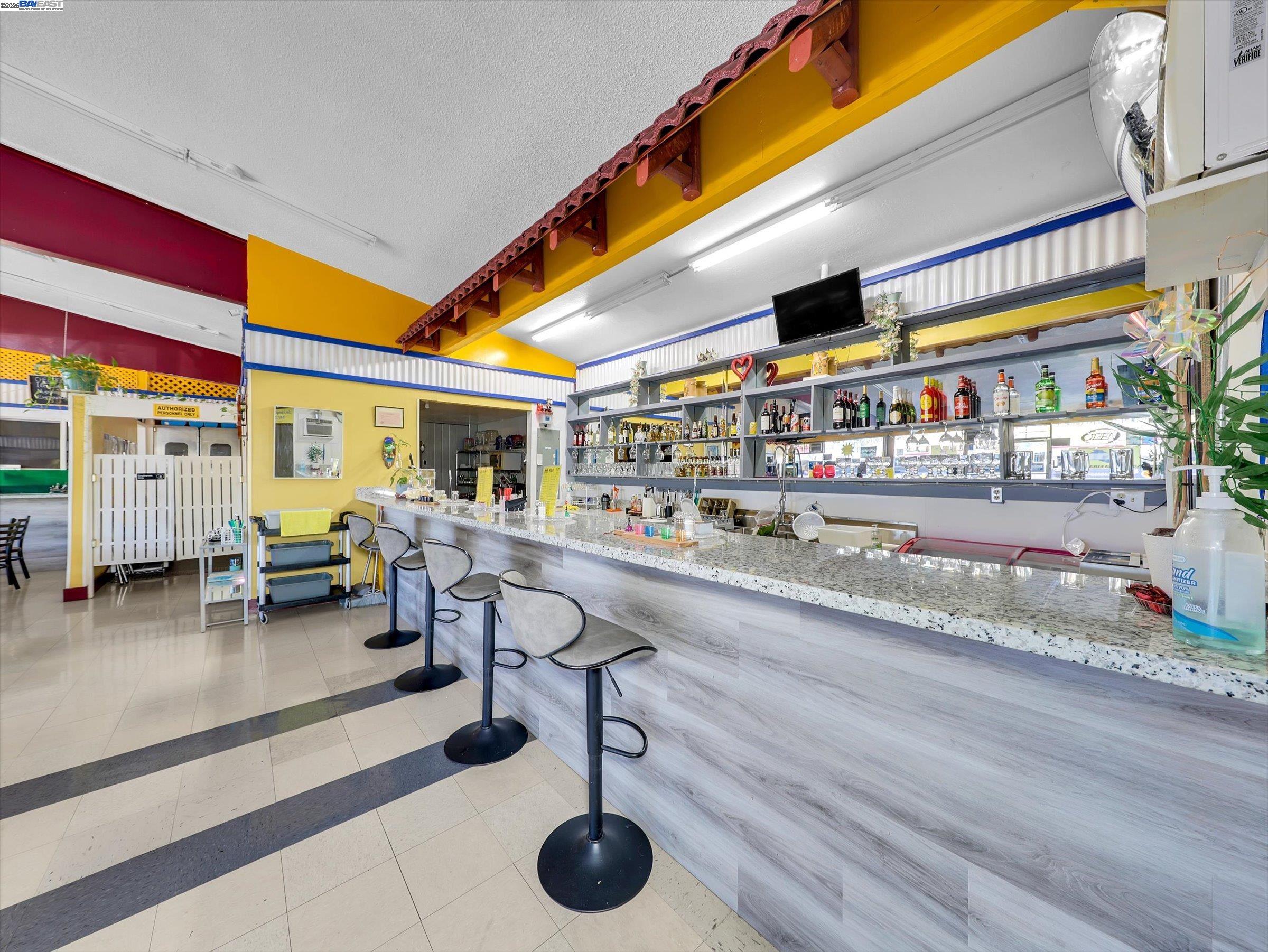 Detail Gallery Image 38 of 45 For , Hayward,  CA 94541 - – Beds | – Baths