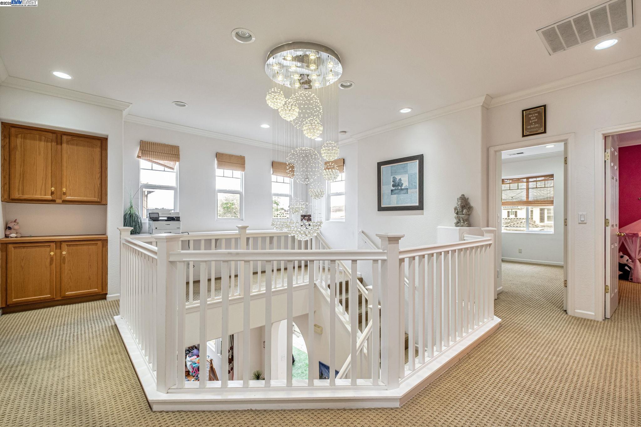 Detail Gallery Image 19 of 60 For 2815 Dune Cir, Hayward,  CA 94545 - 5 Beds | 3 Baths