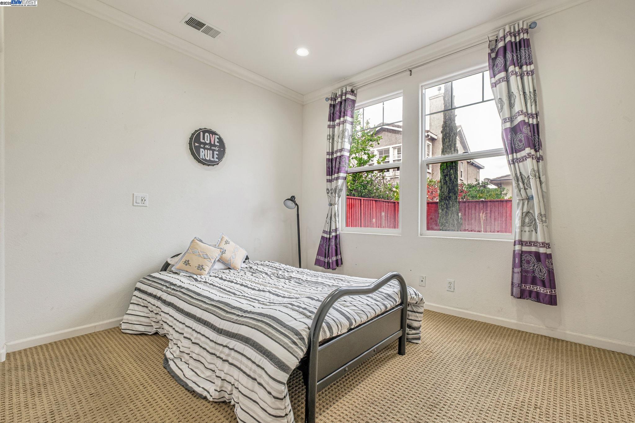 Detail Gallery Image 24 of 60 For 2815 Dune Cir, Hayward,  CA 94545 - 5 Beds | 3 Baths