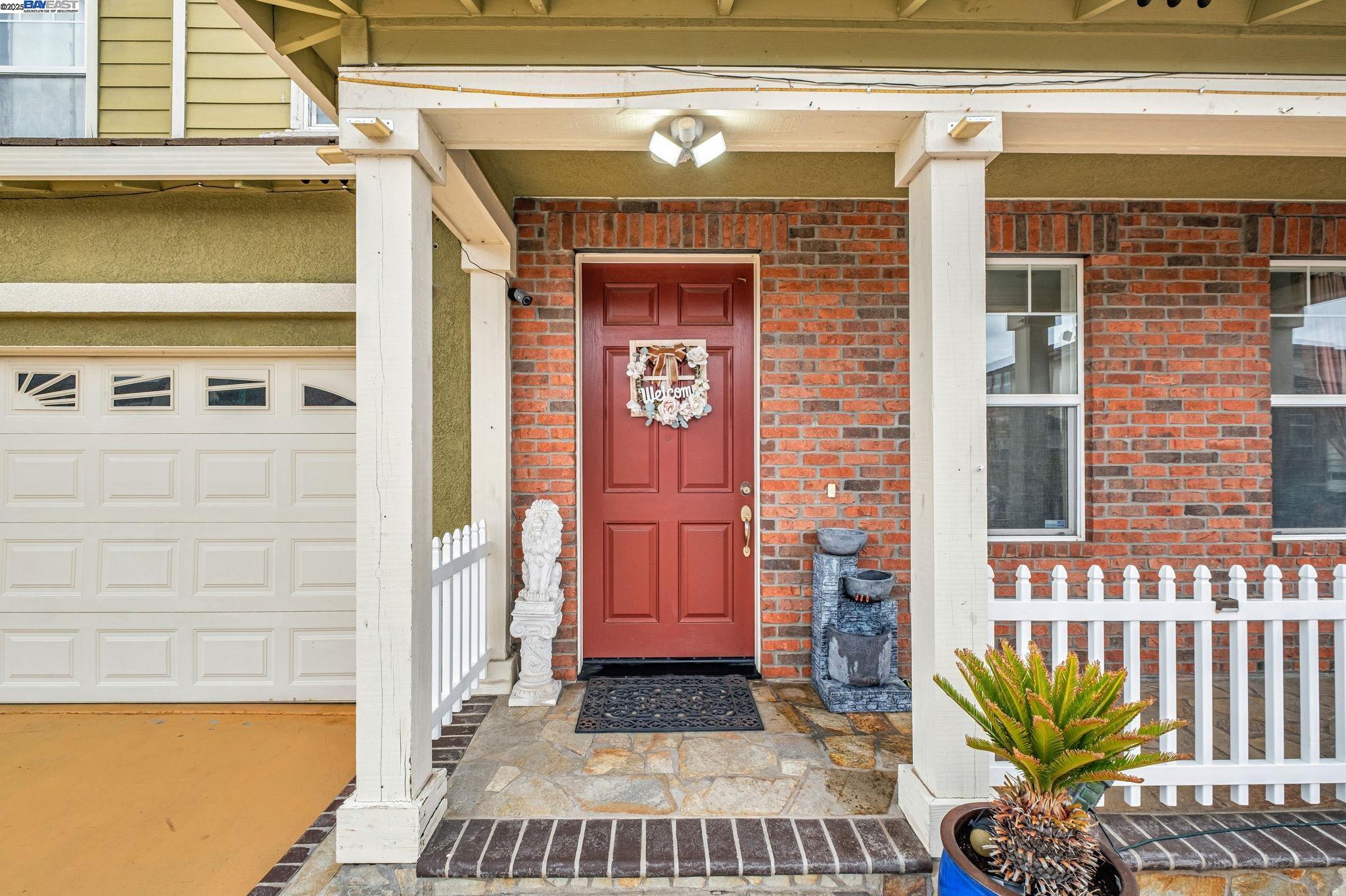 Detail Gallery Image 6 of 60 For 2815 Dune Cir, Hayward,  CA 94545 - 5 Beds | 3 Baths