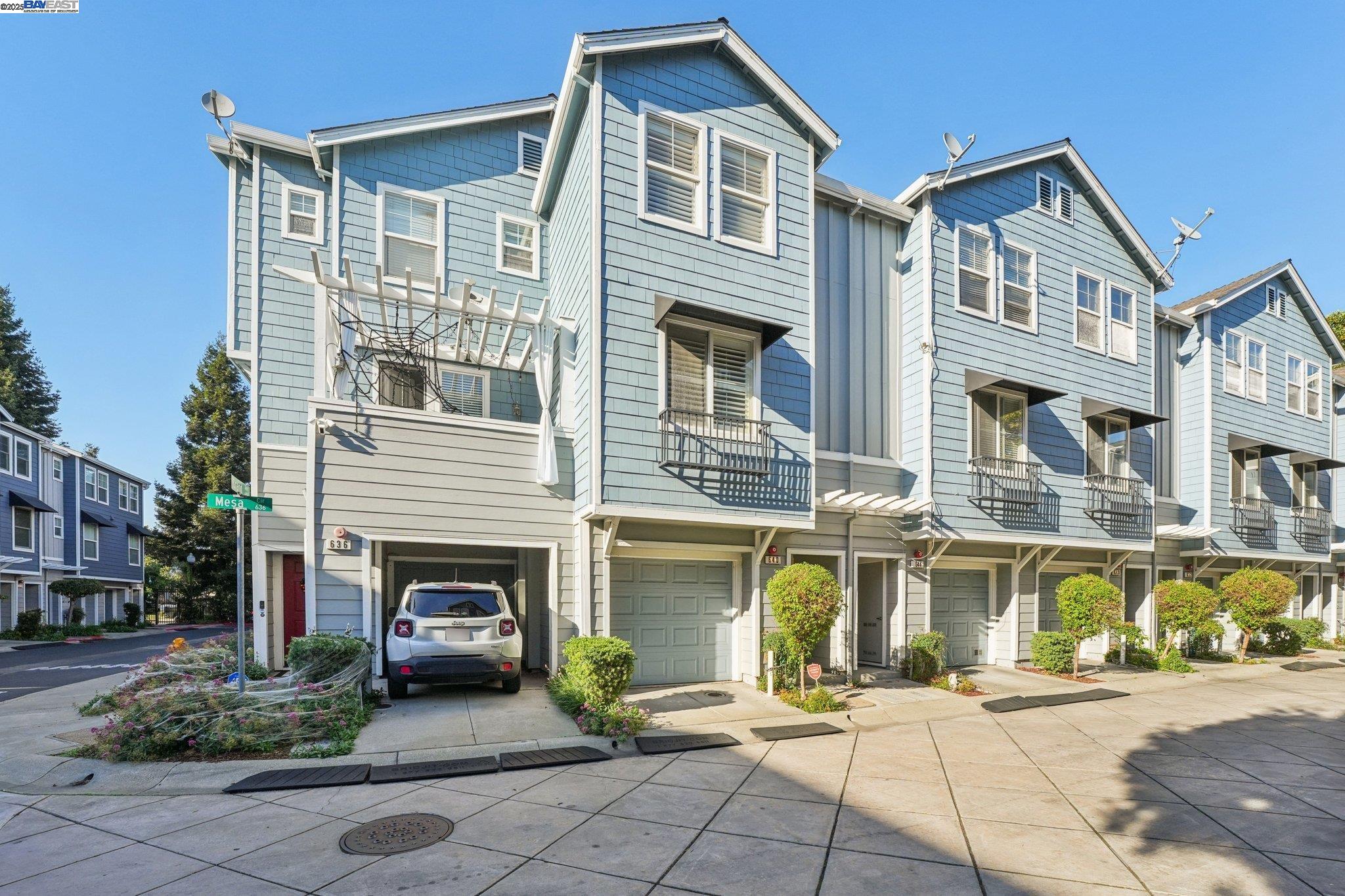 Front Image Thumbnail for BE41116762