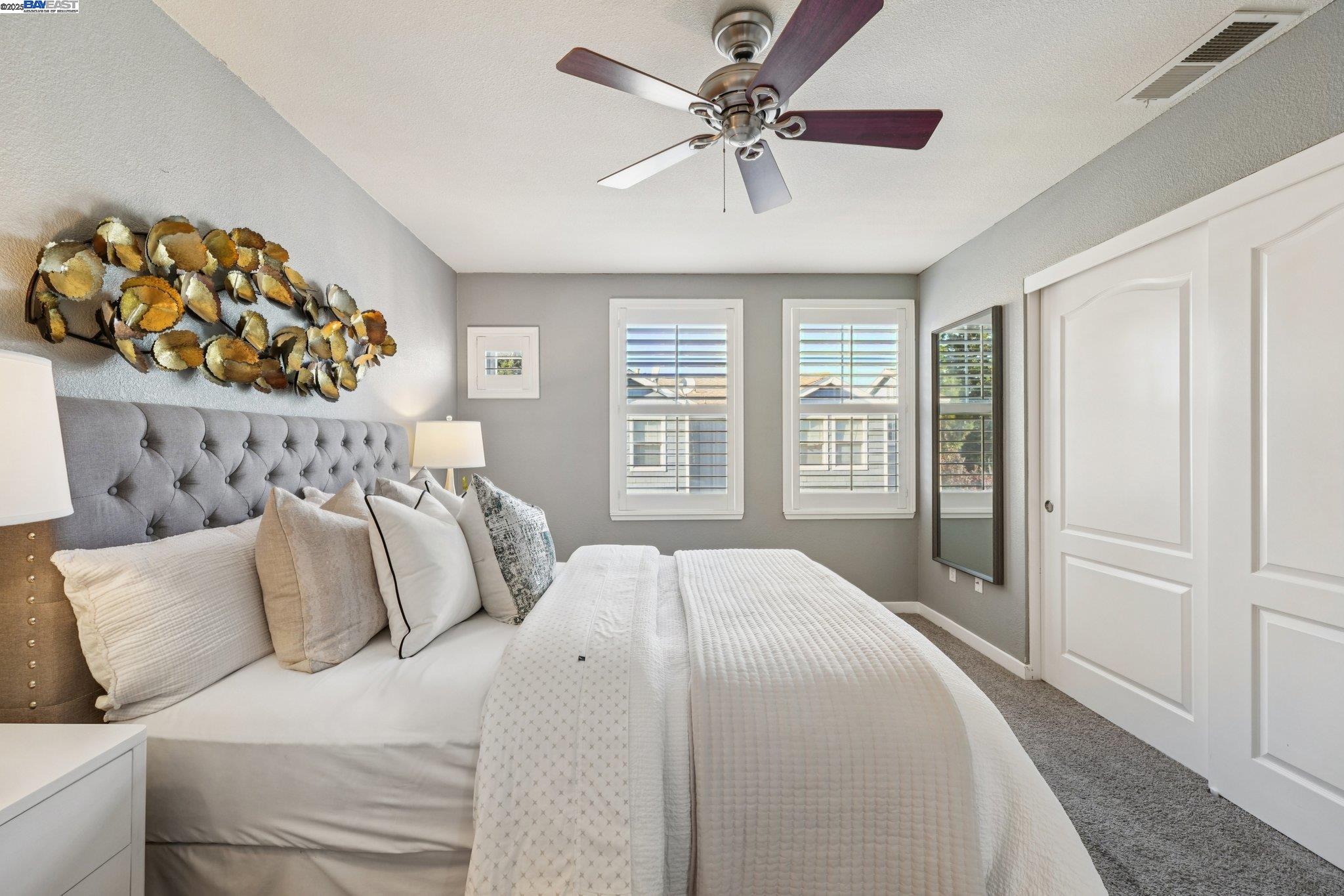 Detail Gallery Image 20 of 38 For 640 Mesa Cir, Hayward,  CA 94541 - 3 Beds | 3 Baths