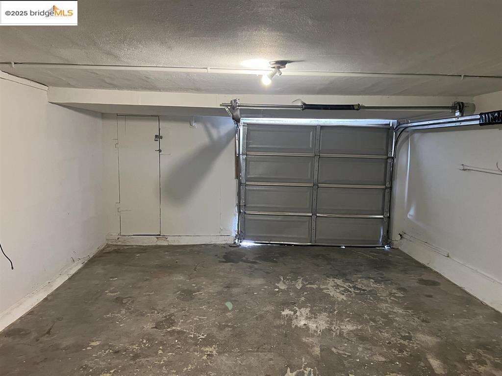 Detail Gallery Image 17 of 17 For 449 E 9th St, Pittsburg,  CA 94565 - 4 Beds | 2 Baths