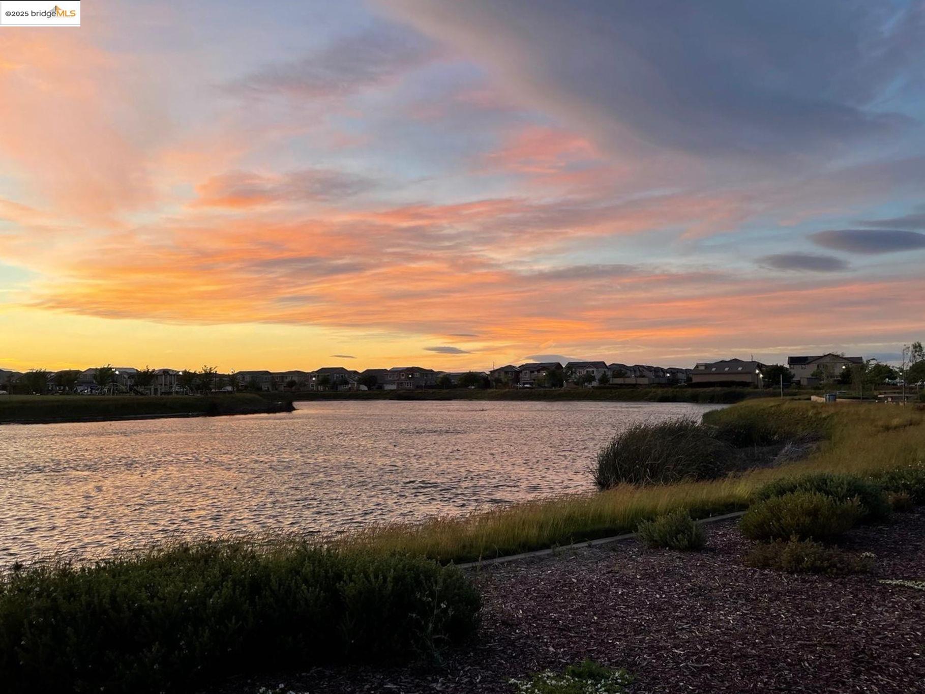 Detail Gallery Image 38 of 56 For 732 Westmoor Cir, Oakley,  CA 94561 - 4 Beds | 3 Baths