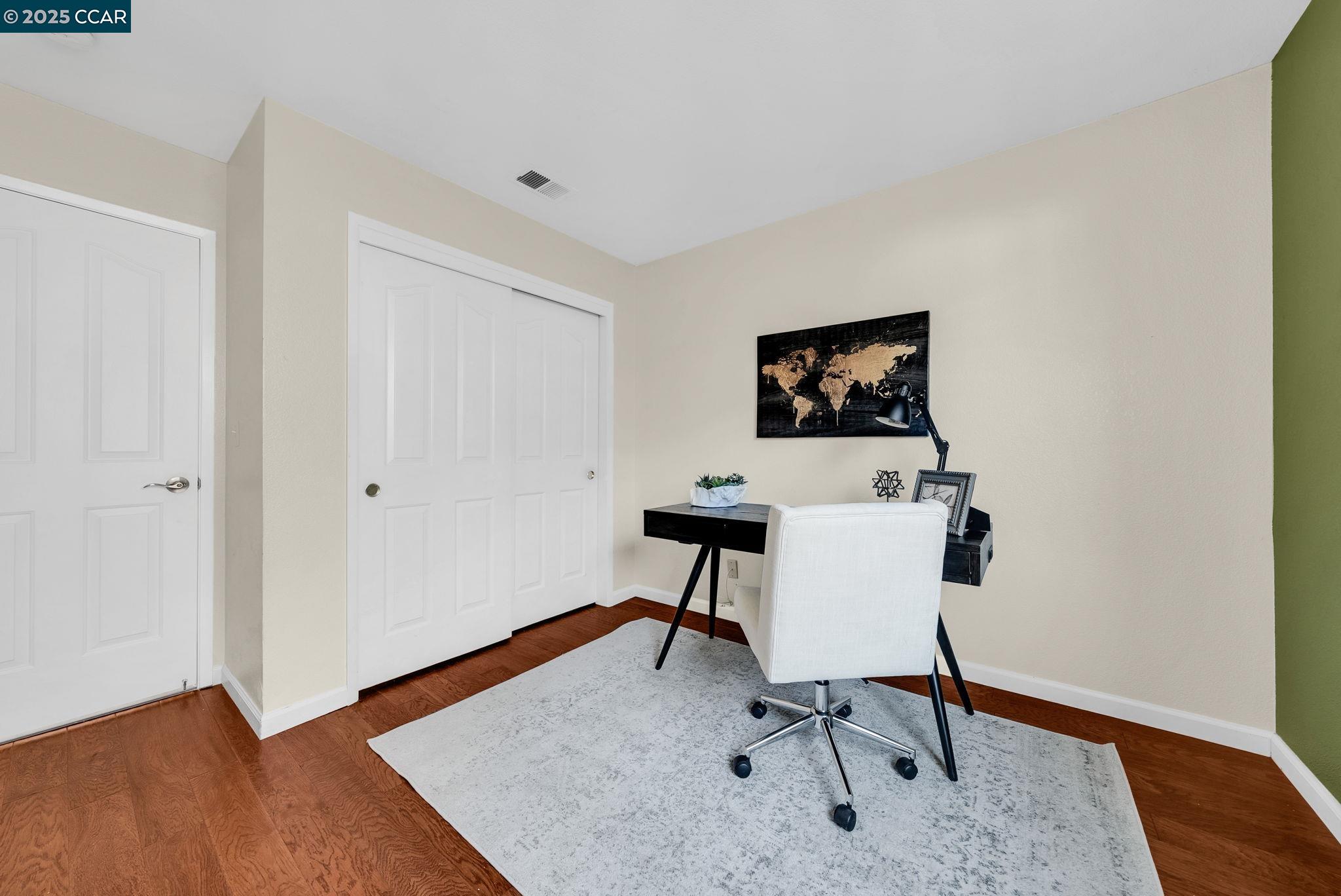 Detail Gallery Image 25 of 40 For 1971 Glarner St, Hollister,  CA 95023 - 3 Beds | 2 Baths