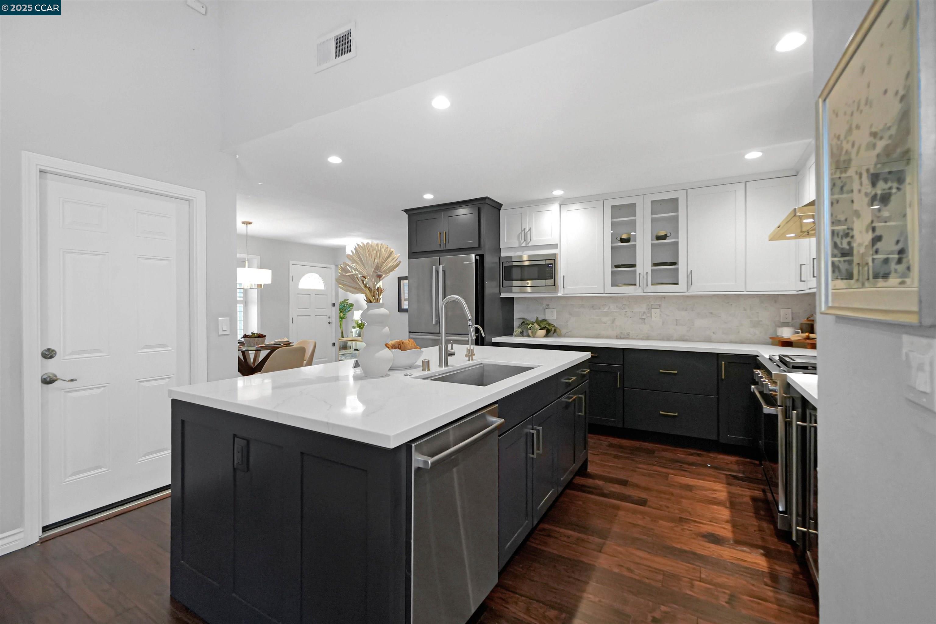 Detail Gallery Image 17 of 60 For 2994 Marlboro Way, San Ramon,  CA 94583 - 3 Beds | 2 Baths