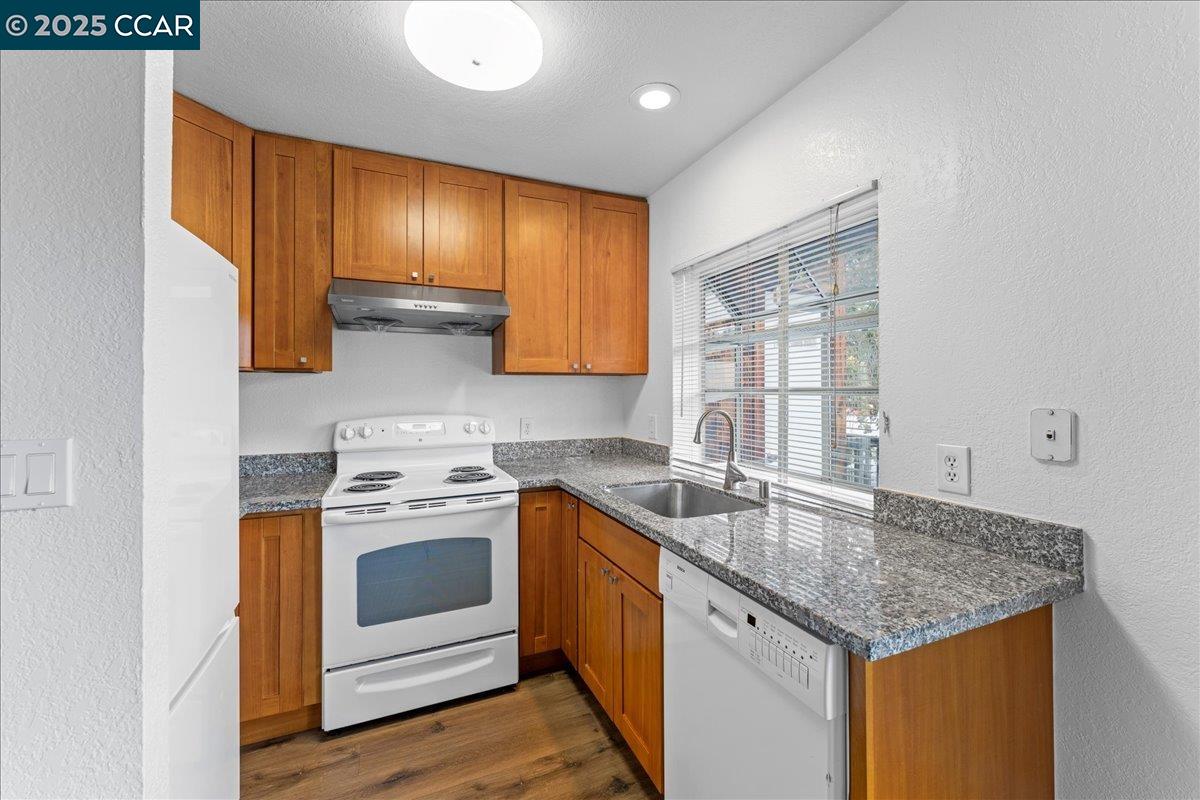 Photo #11: 41116786 Listing: Photo #11