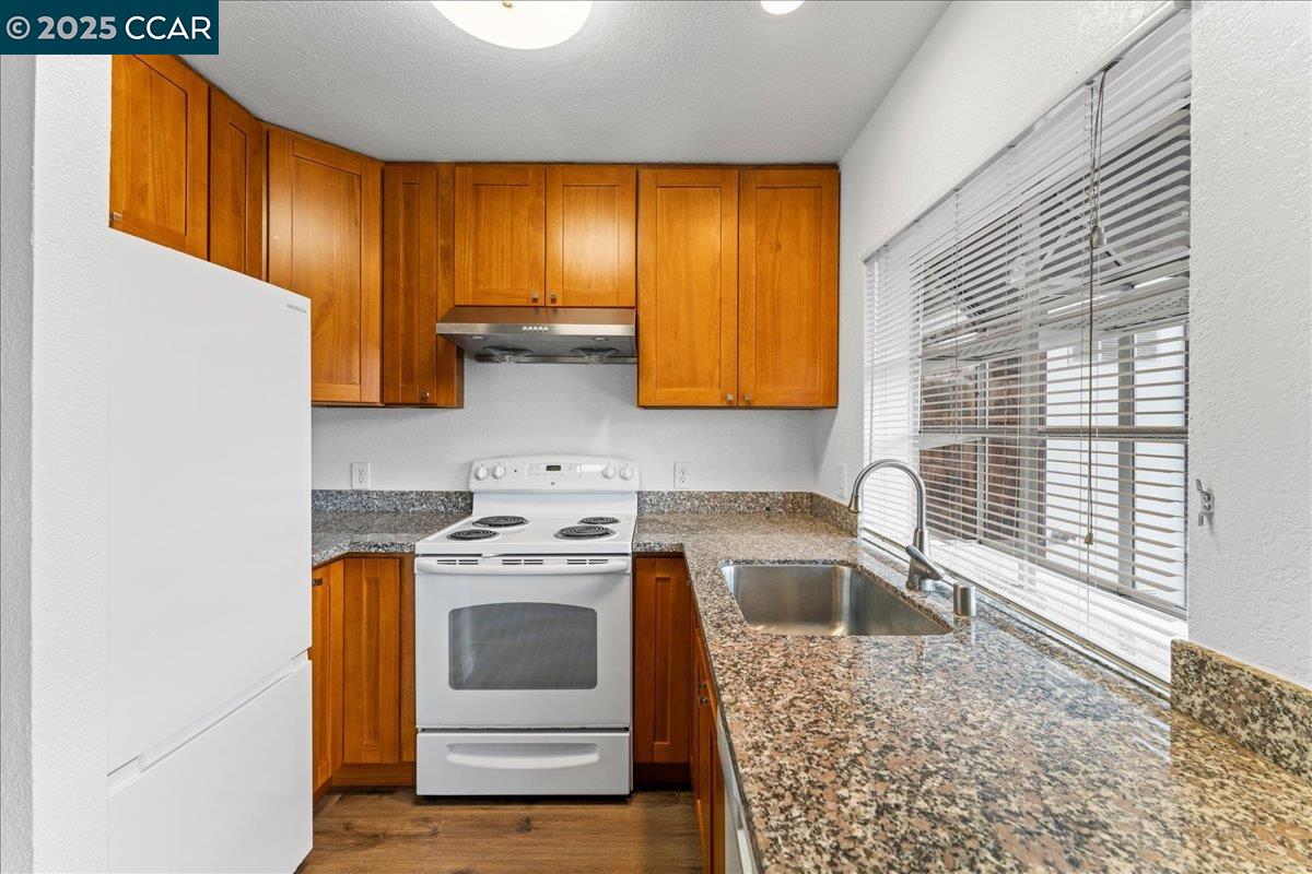 Photo #12: 41116786 Listing: Photo #12