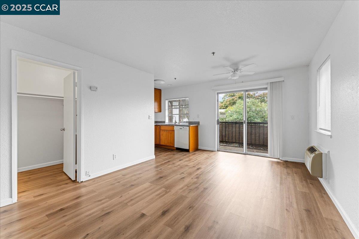 Photo #6: 41116786 Listing: Photo #6