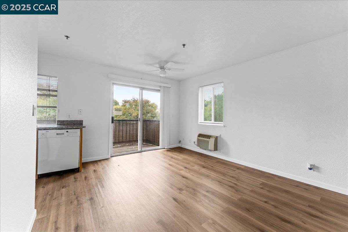 Photo #8: 41116786 Listing: Photo #8