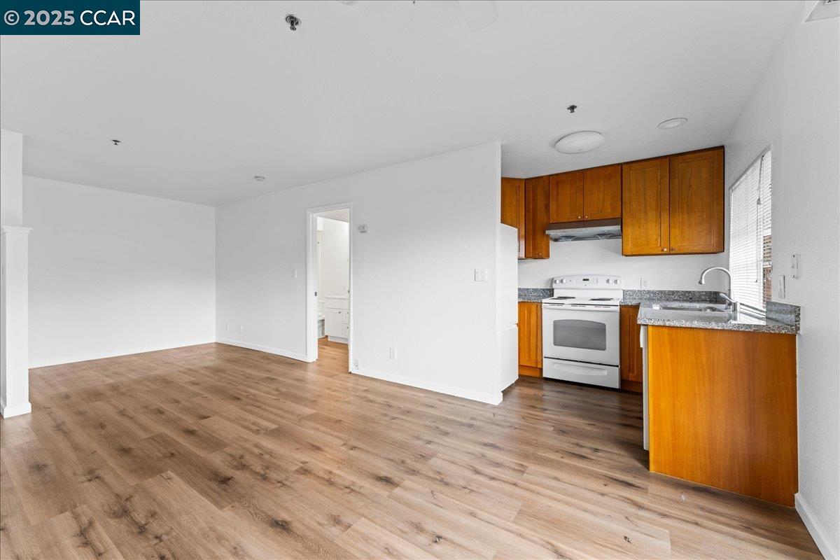 Photo #9: 41116786 Listing: Photo #9