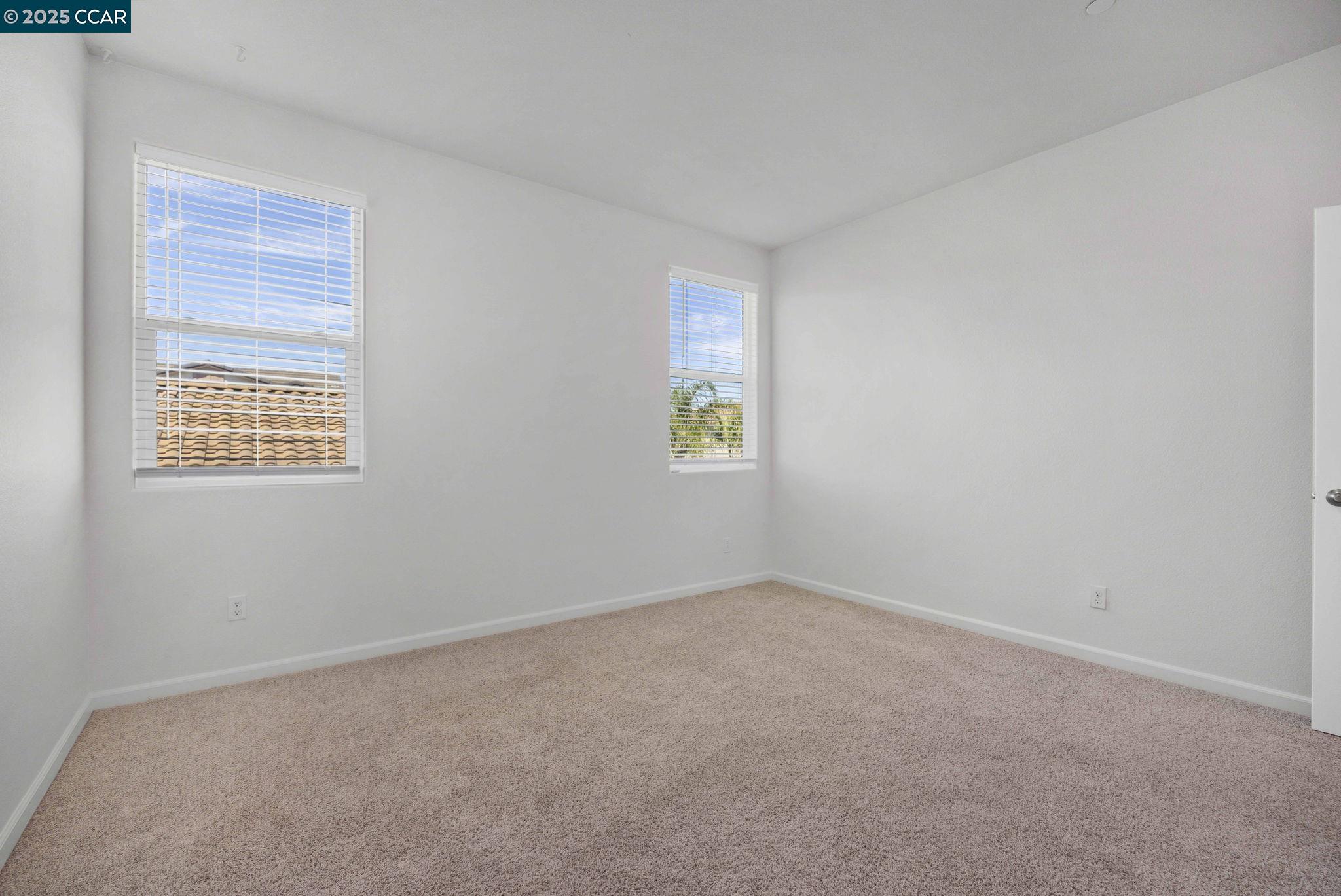 Detail Gallery Image 45 of 59 For 951 Dainty Ave, Brentwood,  CA 94513 - 5 Beds | 3/1 Baths