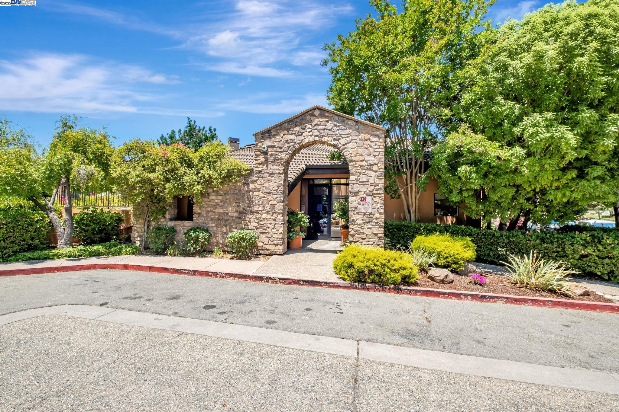 Detail Gallery Image 27 of 46 For 39199 Guardino Drive #179,  Fremont,  CA 94538 - 2 Beds | 2 Baths