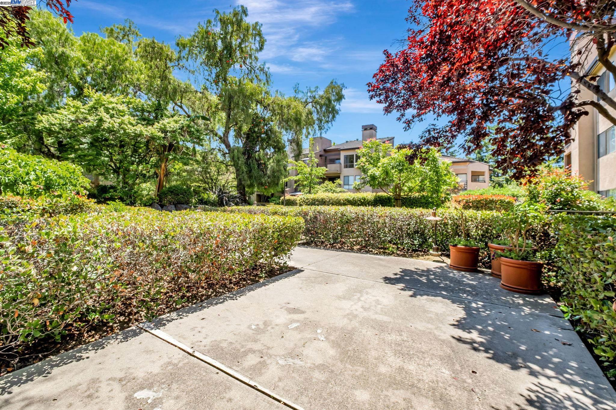 Detail Gallery Image 36 of 46 For 39199 Guardino Drive #179,  Fremont,  CA 94538 - 2 Beds | 2 Baths