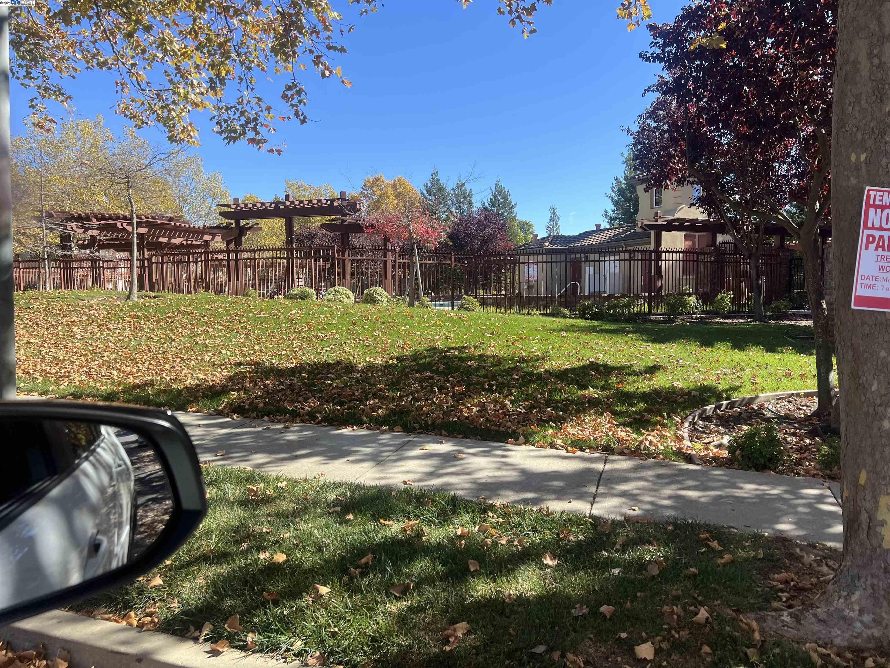 Detail Gallery Image 16 of 16 For 172 Maidenhair Ct, San Ramon,  CA 94582 - 3 Beds | 2/1 Baths