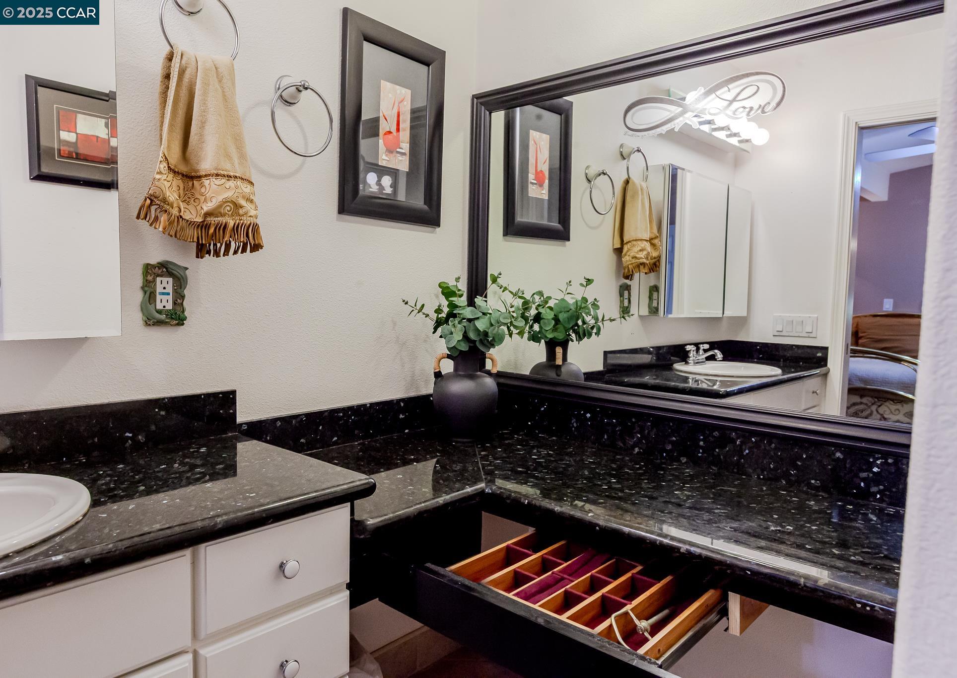 Detail Gallery Image 34 of 60 For 12753 Shoreview, Clearlake Oaks,  CA 95423 - 3 Beds | 2 Baths