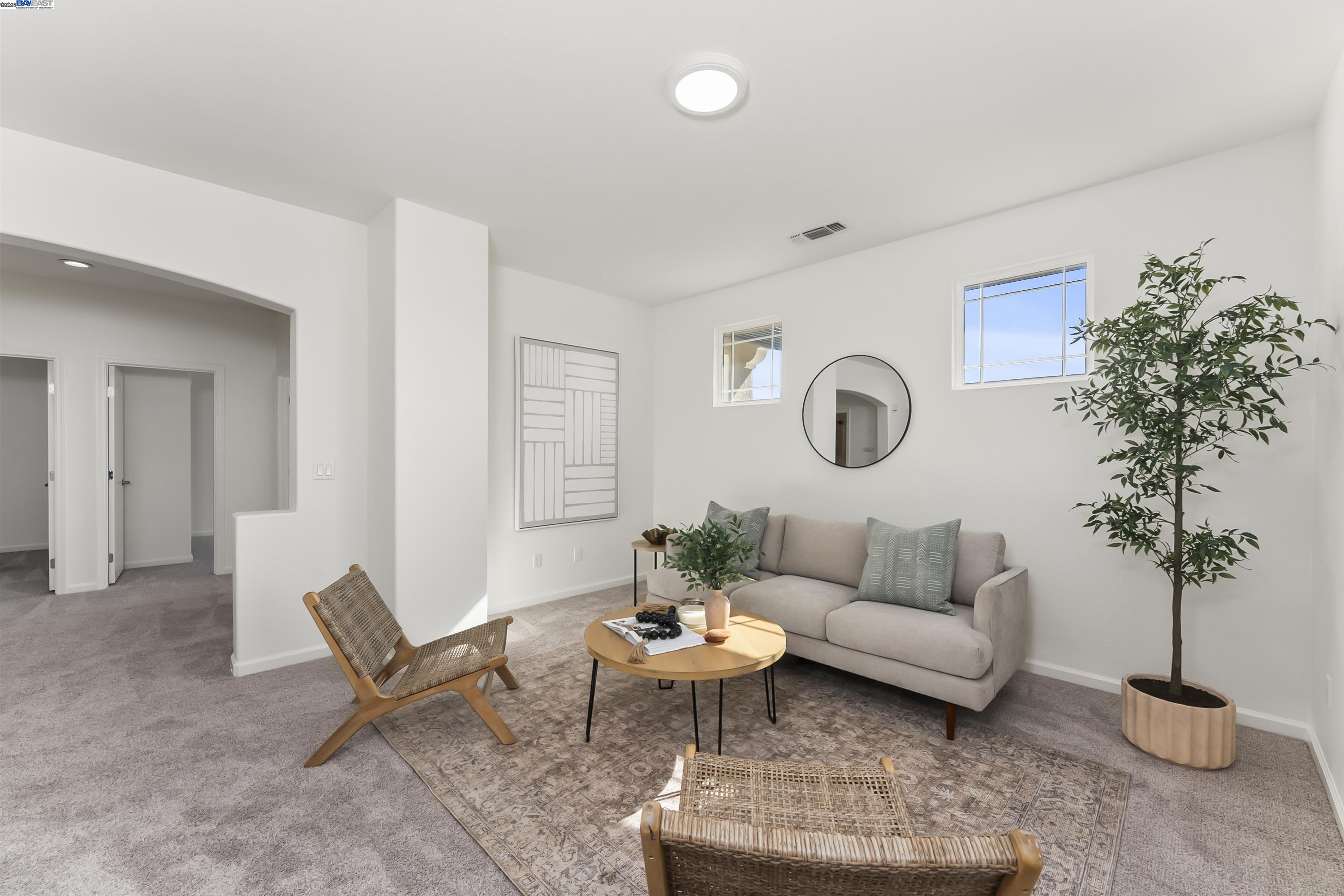 Detail Gallery Image 12 of 21 For 309 Aspen Ct, Roseville,  CA 95678 - 5 Beds | 3 Baths