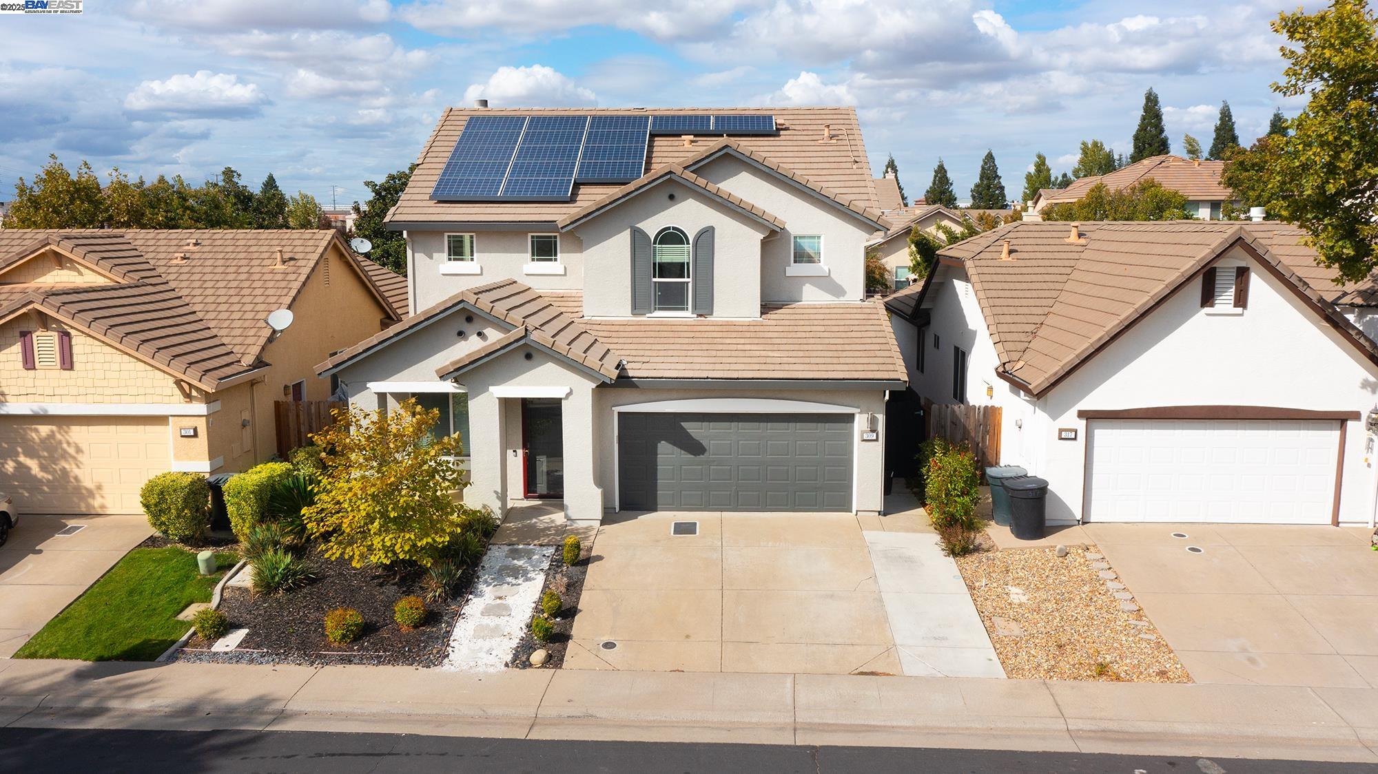 Detail Gallery Image 21 of 21 For 309 Aspen Ct, Roseville,  CA 95678 - 5 Beds | 3 Baths