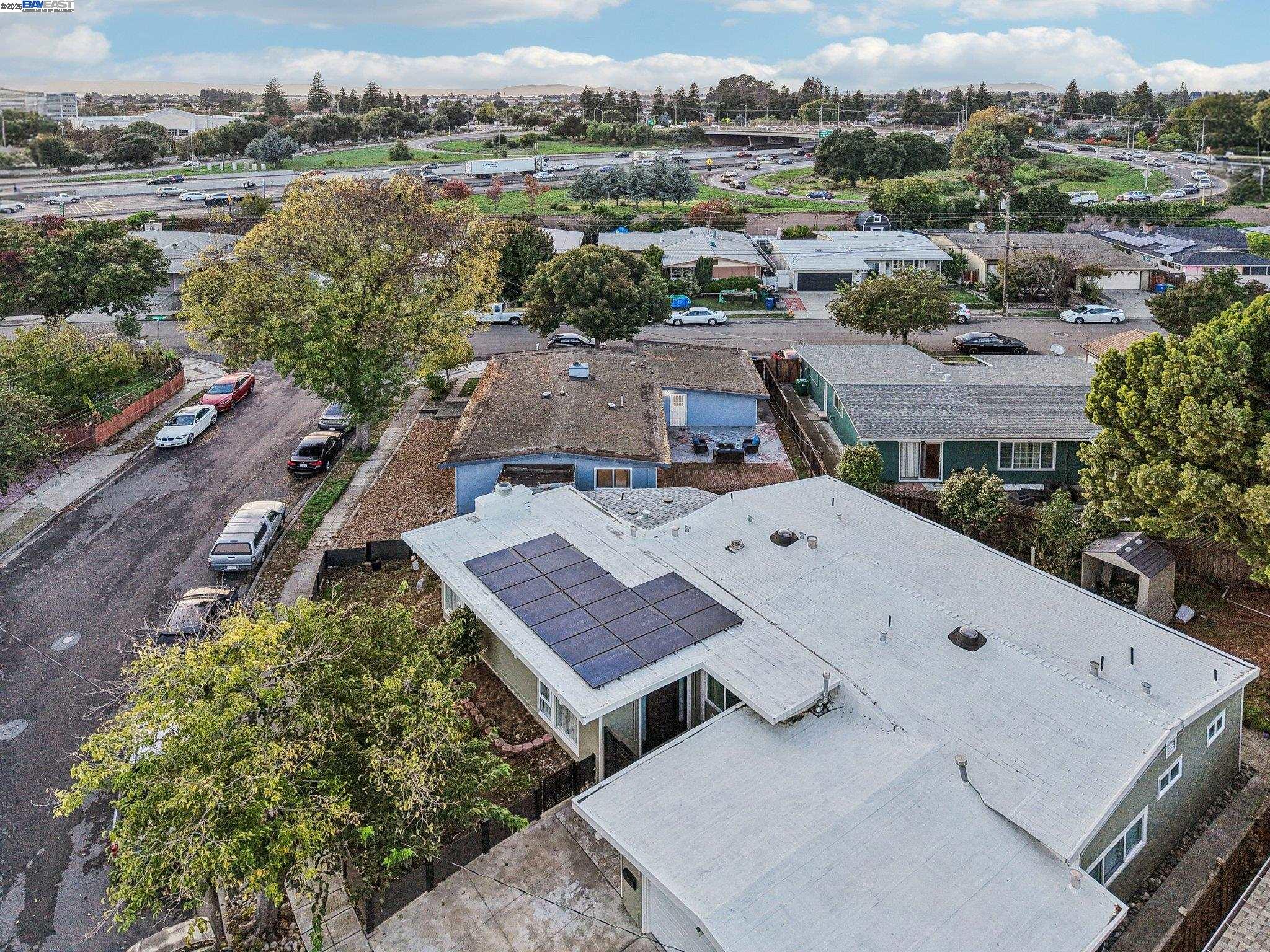 Detail Gallery Image 26 of 30 For 24282 Willimet Way, Hayward,  CA 94544 - 3 Beds | 2 Baths