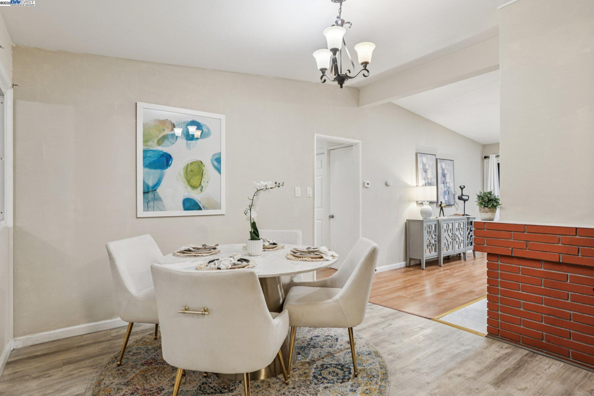 Detail Gallery Image 8 of 30 For 24282 Willimet Way, Hayward,  CA 94544 - 3 Beds | 2 Baths