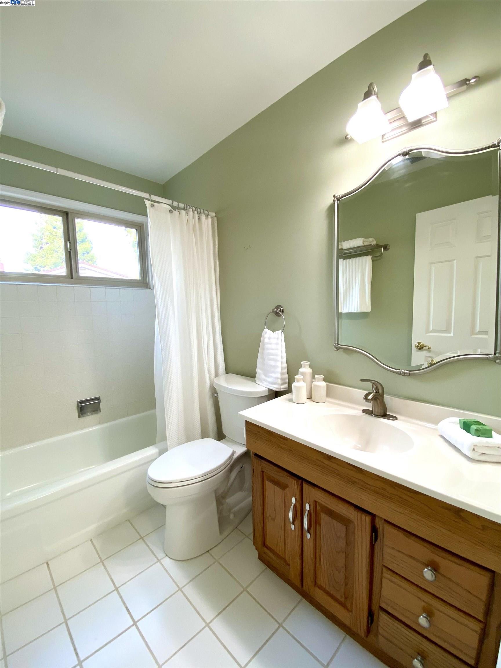 Detail Gallery Image 26 of 35 For 94 Dos Rios Pl, San Ramon,  CA 94583 - 4 Beds | 3 Baths