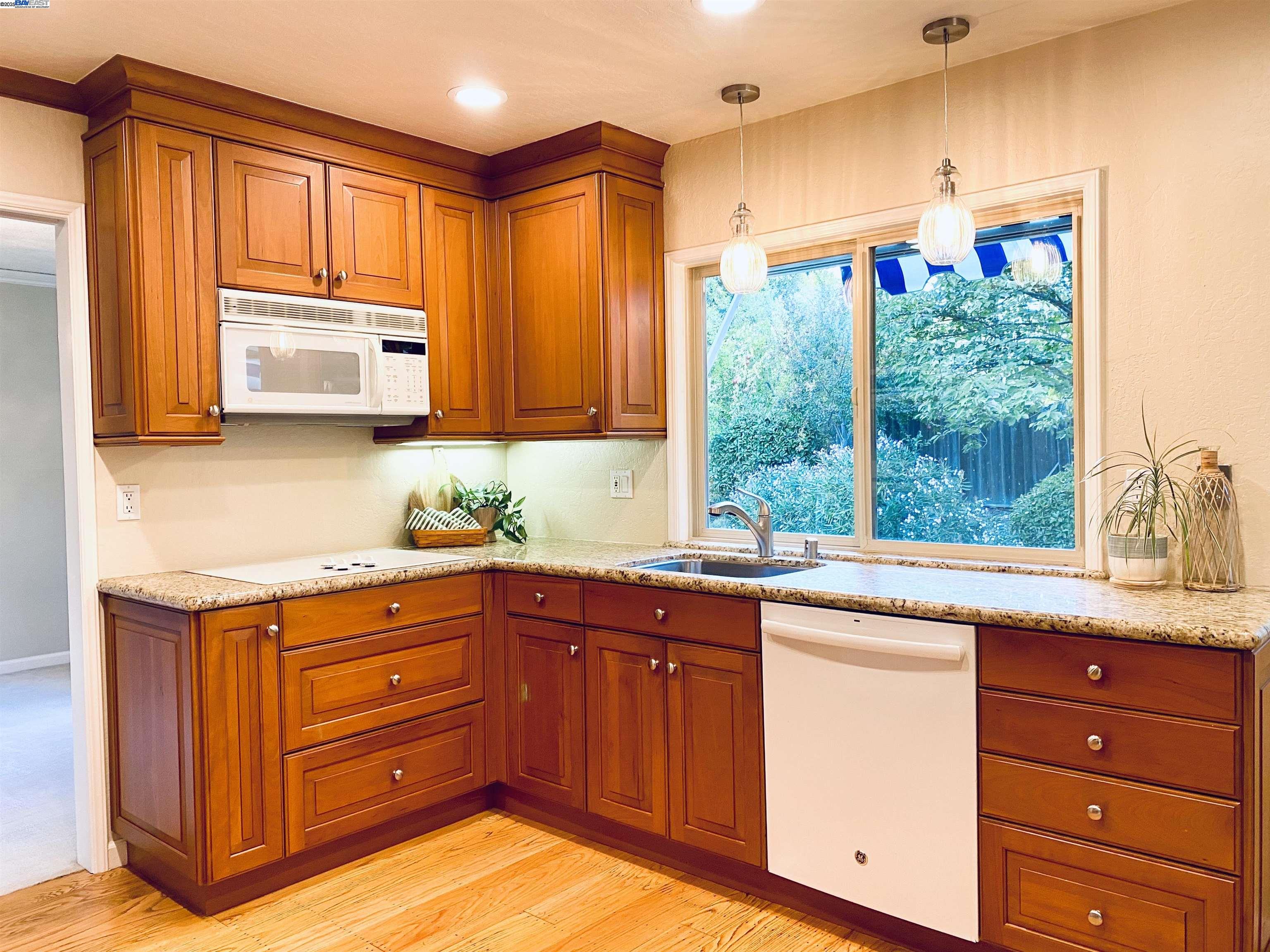 Detail Gallery Image 10 of 35 For 94 Dos Rios Pl, San Ramon,  CA 94583 - 4 Beds | 3 Baths