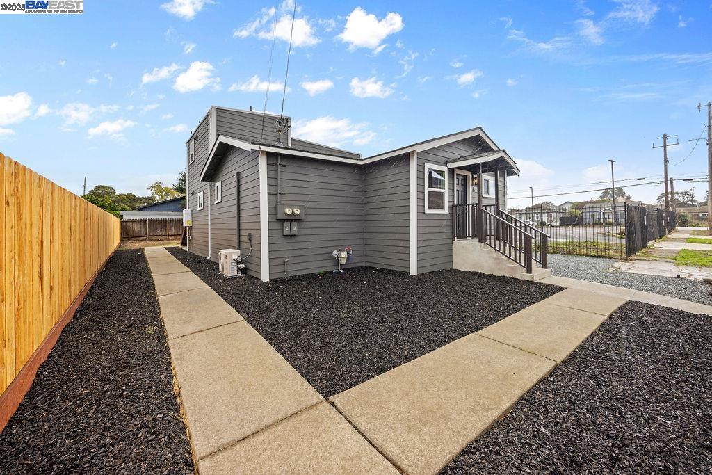 Detail Gallery Image 41 of 49 For 1520 4th St, Richmond,  CA 94801 - – Beds | – Baths