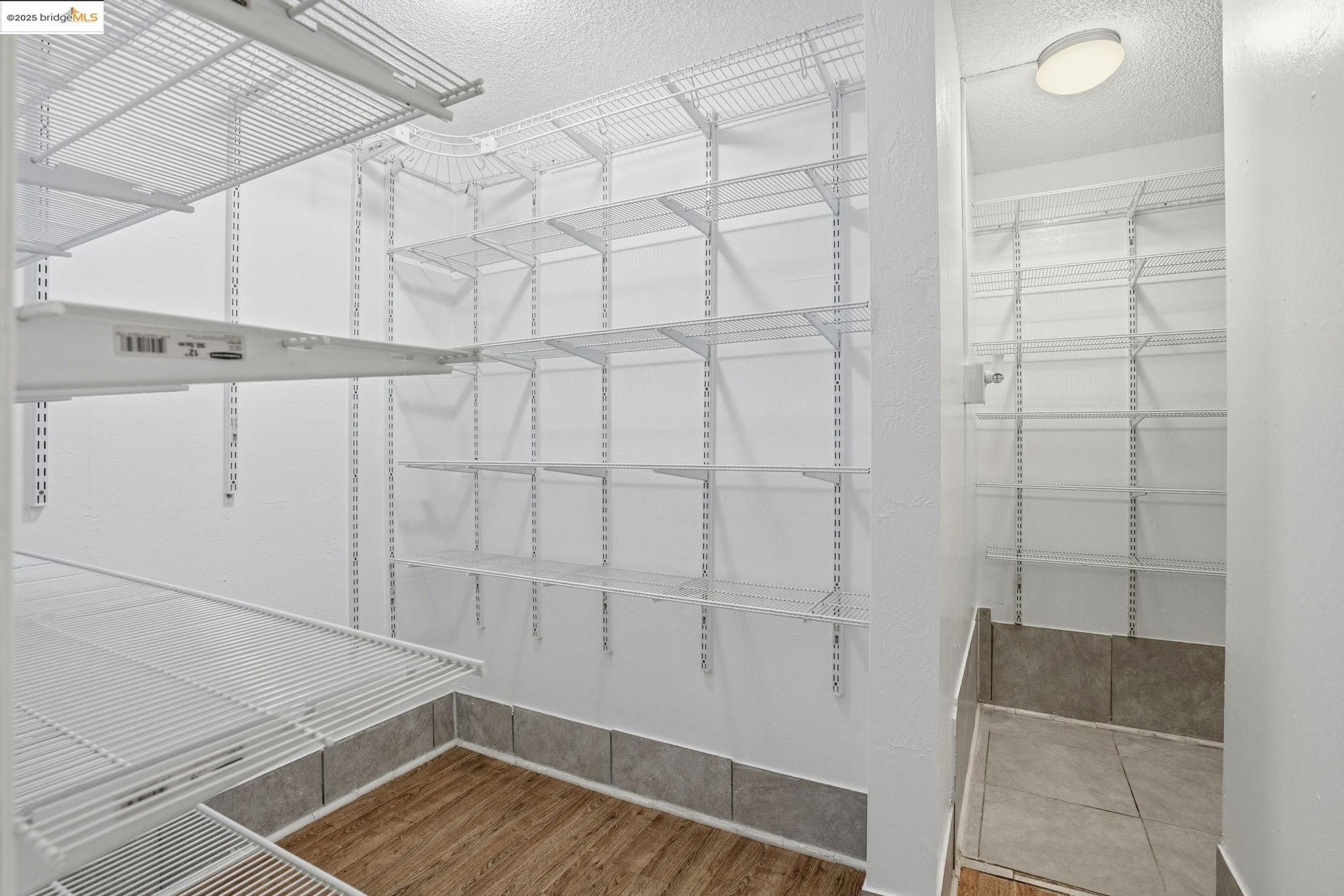 Detail Gallery Image 33 of 46 For 2 Admiral Drive #B276,  Emeryville,  CA 94608 - 1 Beds | 1 Baths