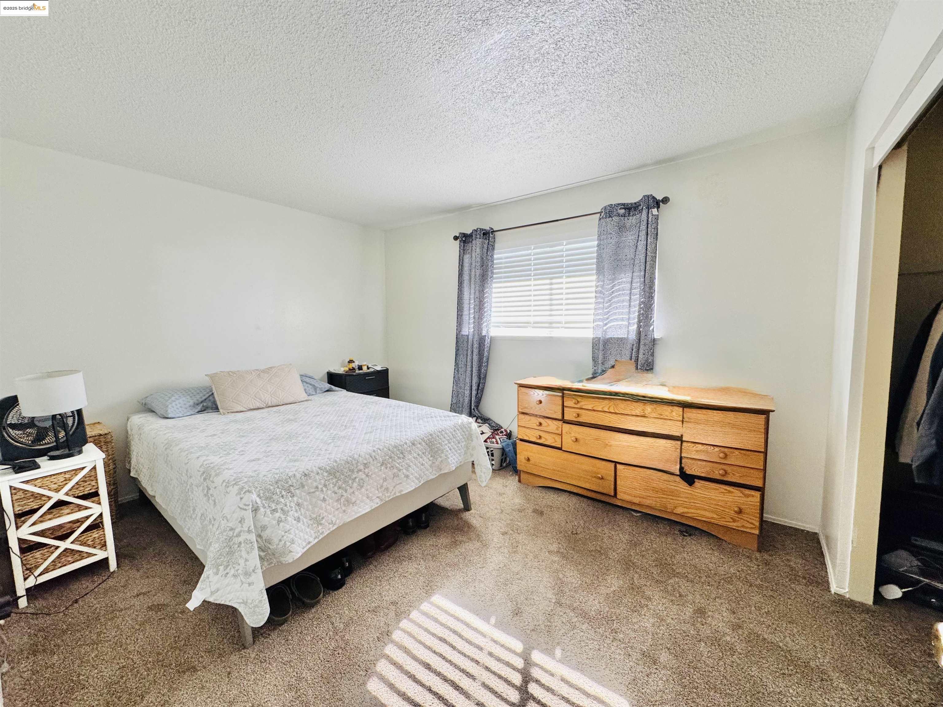 Detail Gallery Image 6 of 16 For 1208 Latimer Ave, Modesto,  CA 95351 - 3 Beds | 1 Baths