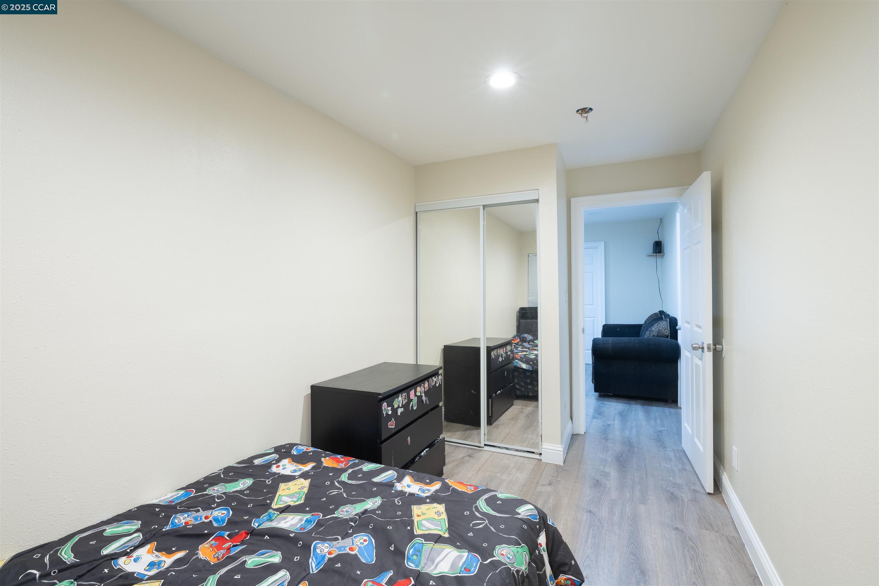 Detail Gallery Image 30 of 35 For 2027 83rd Ave, Oakland,  CA 94621 - 5 Beds | 4/1 Baths